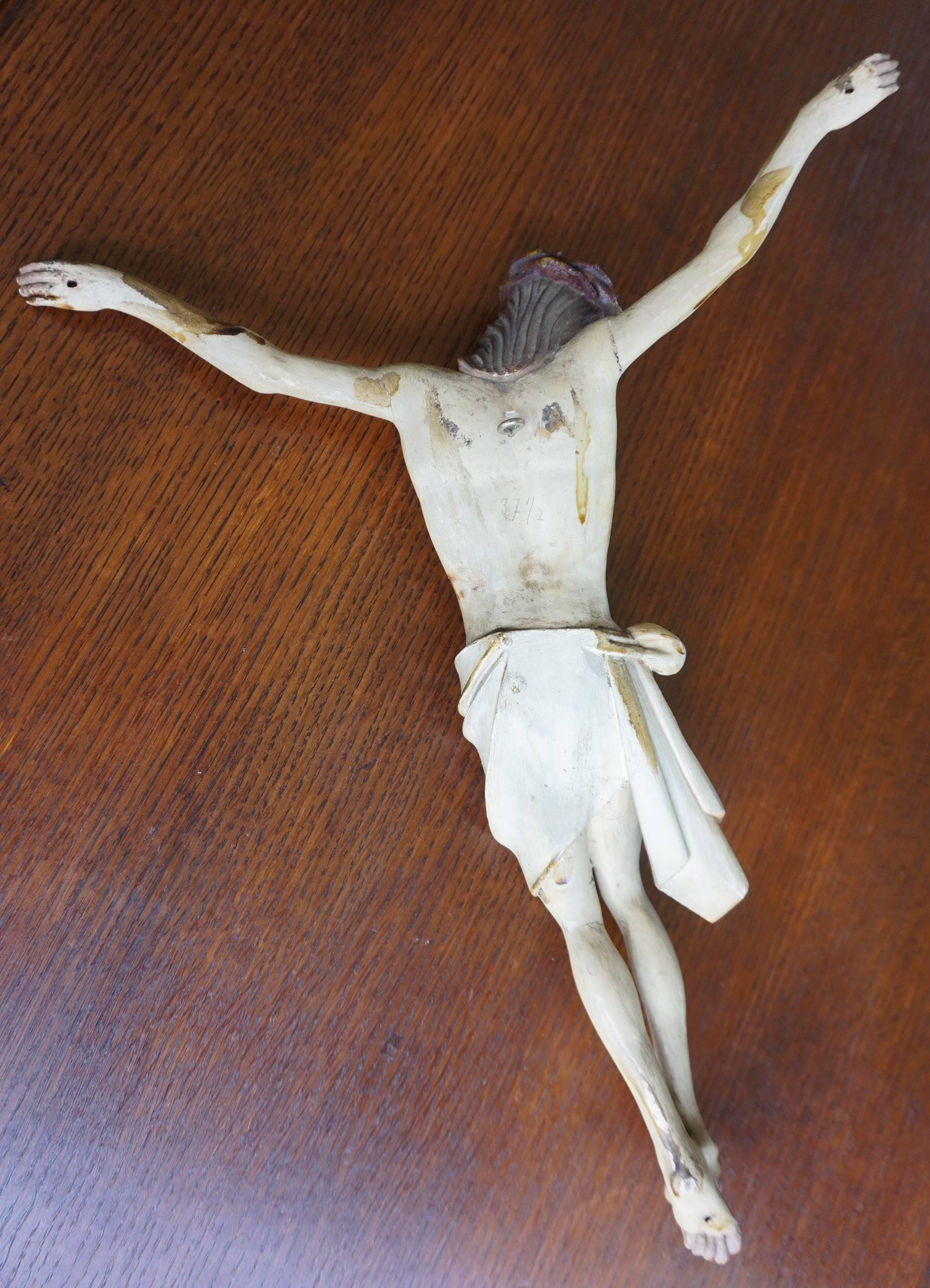 Sculpture ancienne du Christ mourant, peinte à la main à l'origine, Corpus 1890-1910 en vente 3