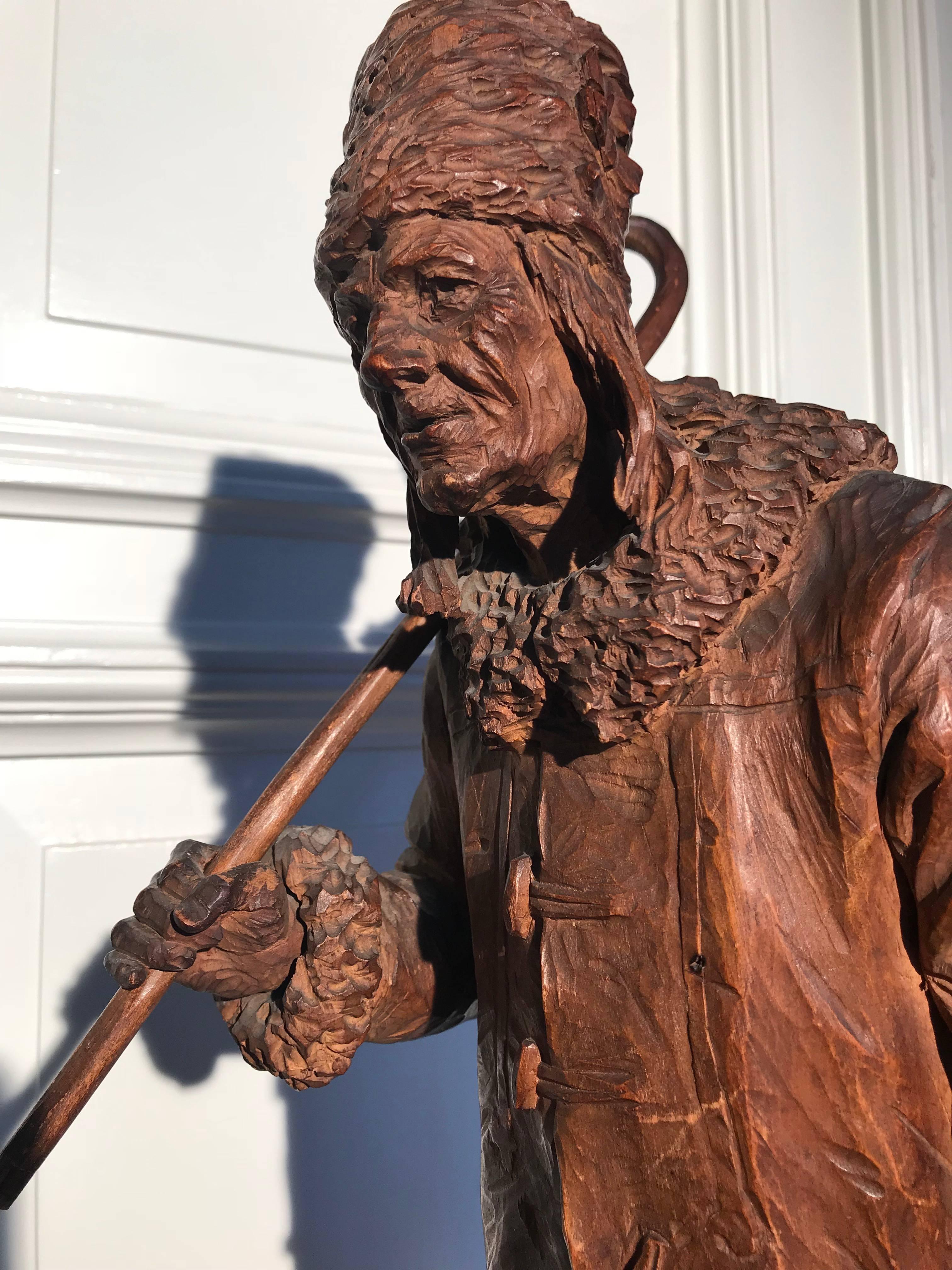 20th Century Antique & Amazing Quality Hand Carved Wood Sculpture / Pilgrim Traveler Statue For Sale