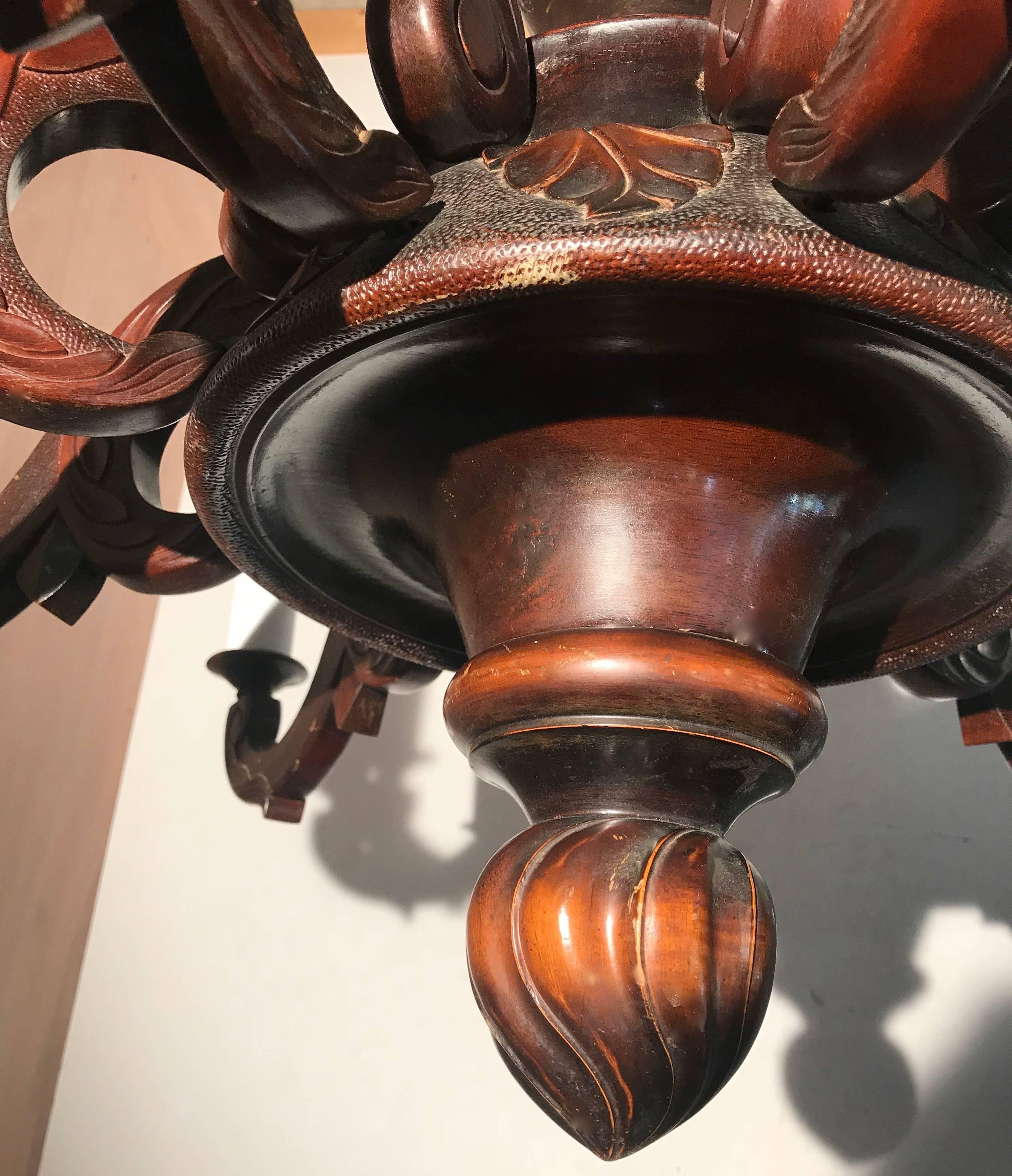 Large & Handcrafted Wooden Nine-Arm Dining Room Chandelier with a Great Patina In Good Condition In Lisse, NL