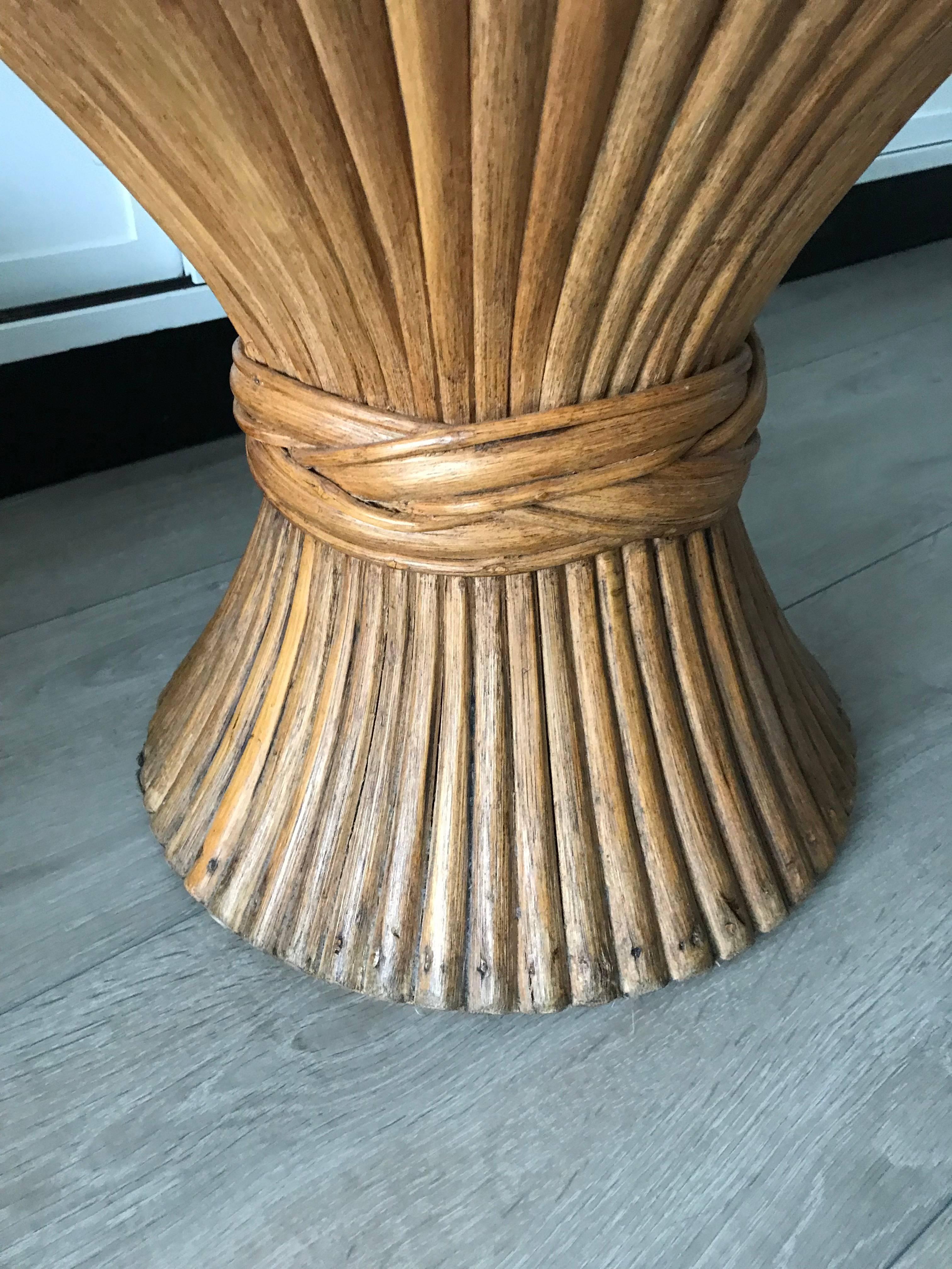 Vintage Original McGuire Sheaf of Wheat Rattan Wood End Table or Nightstand In Good Condition In Lisse, NL