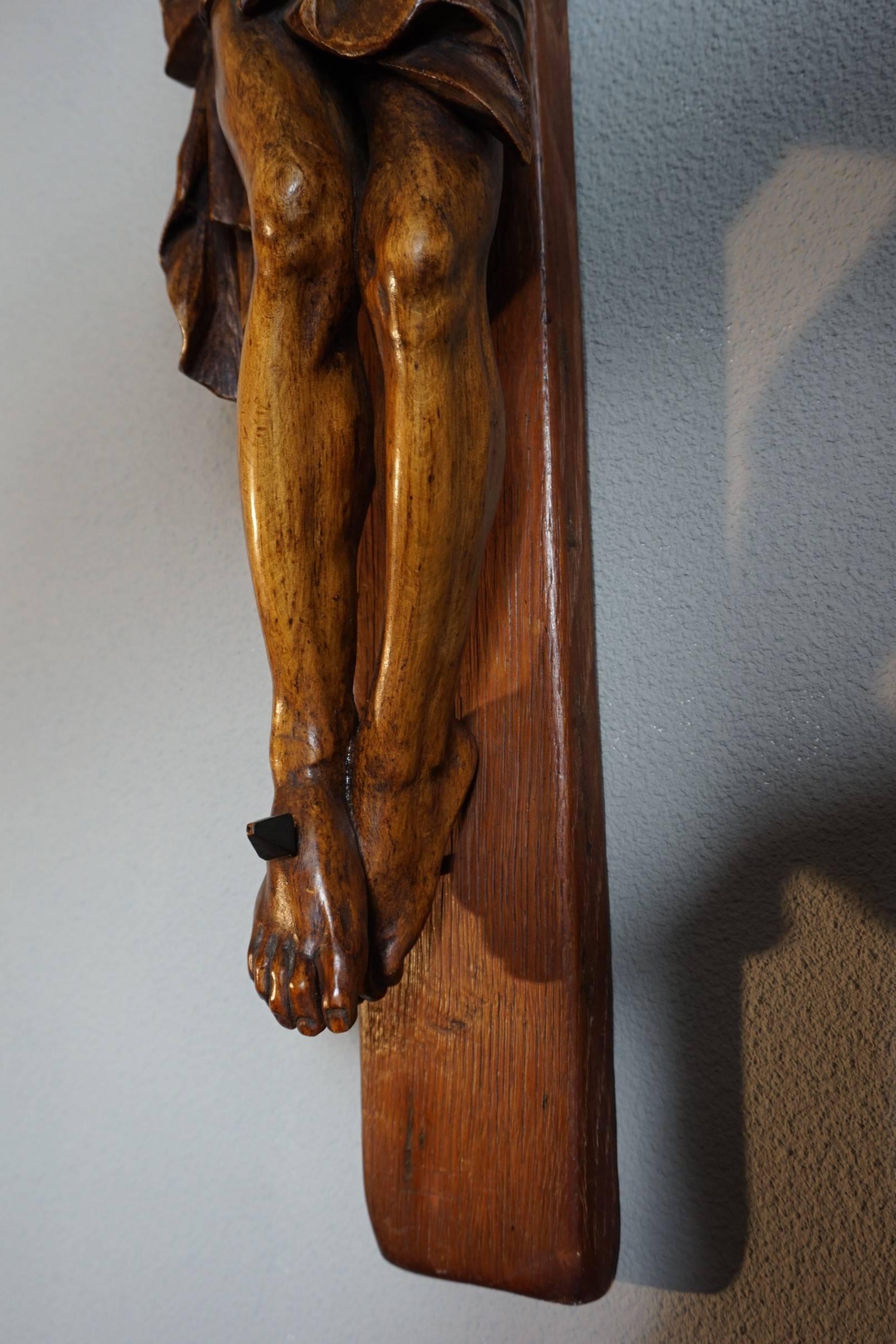 Large Hand-Carved Mid to Early 20th Century Corpus of Christ / Crucifix In Good Condition In Lisse, NL