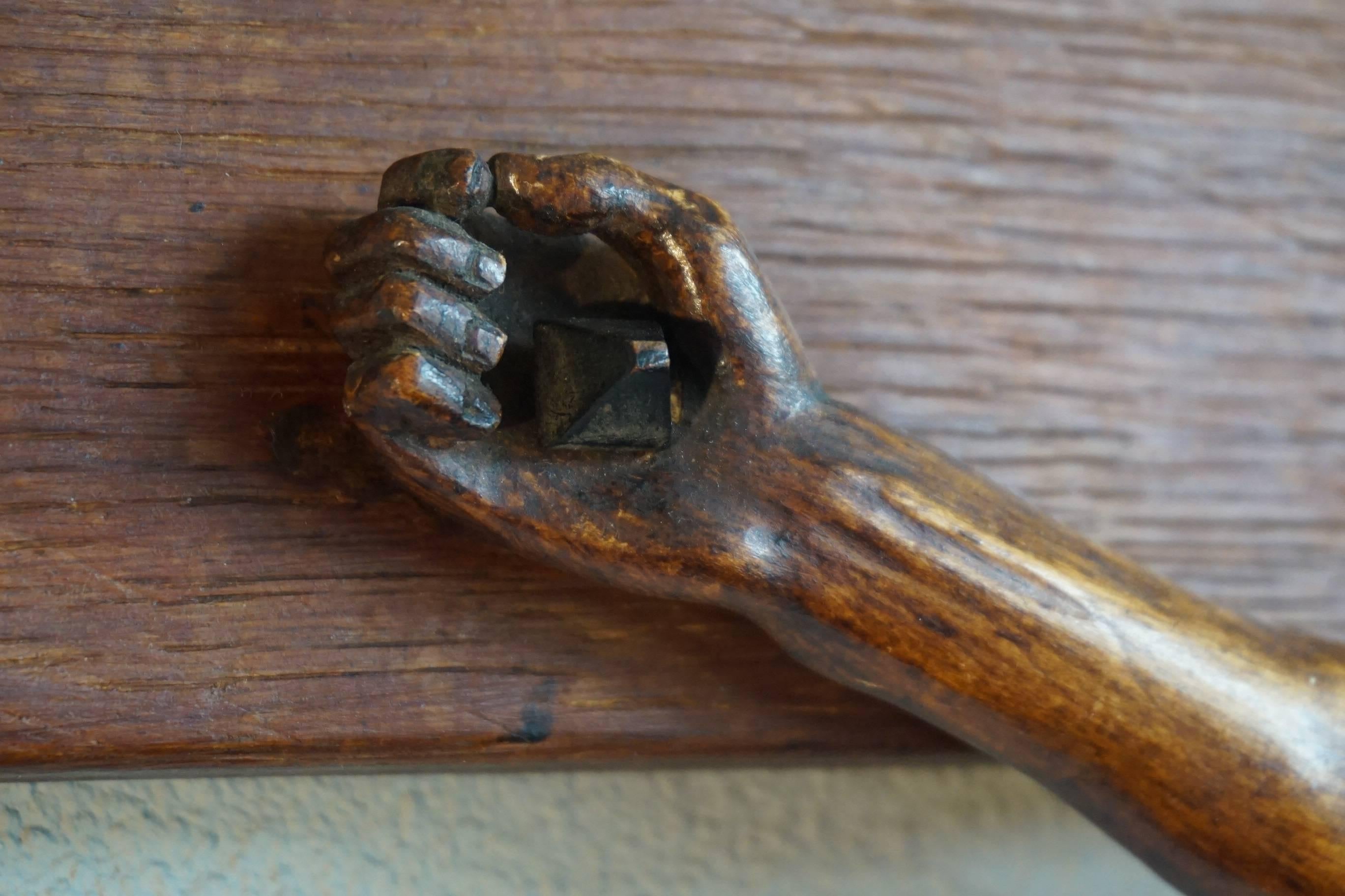 Oak Large Hand-Carved Mid to Early 20th Century Corpus of Christ / Crucifix