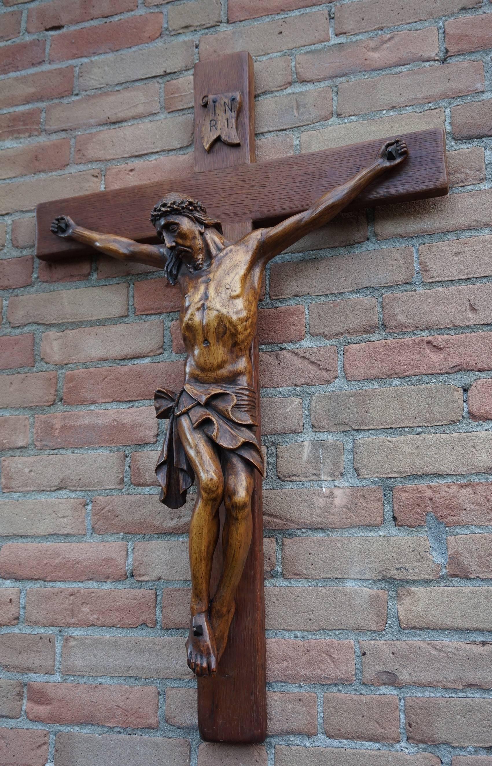 Large Hand-Carved Mid to Early 20th Century Corpus of Christ / Crucifix 2
