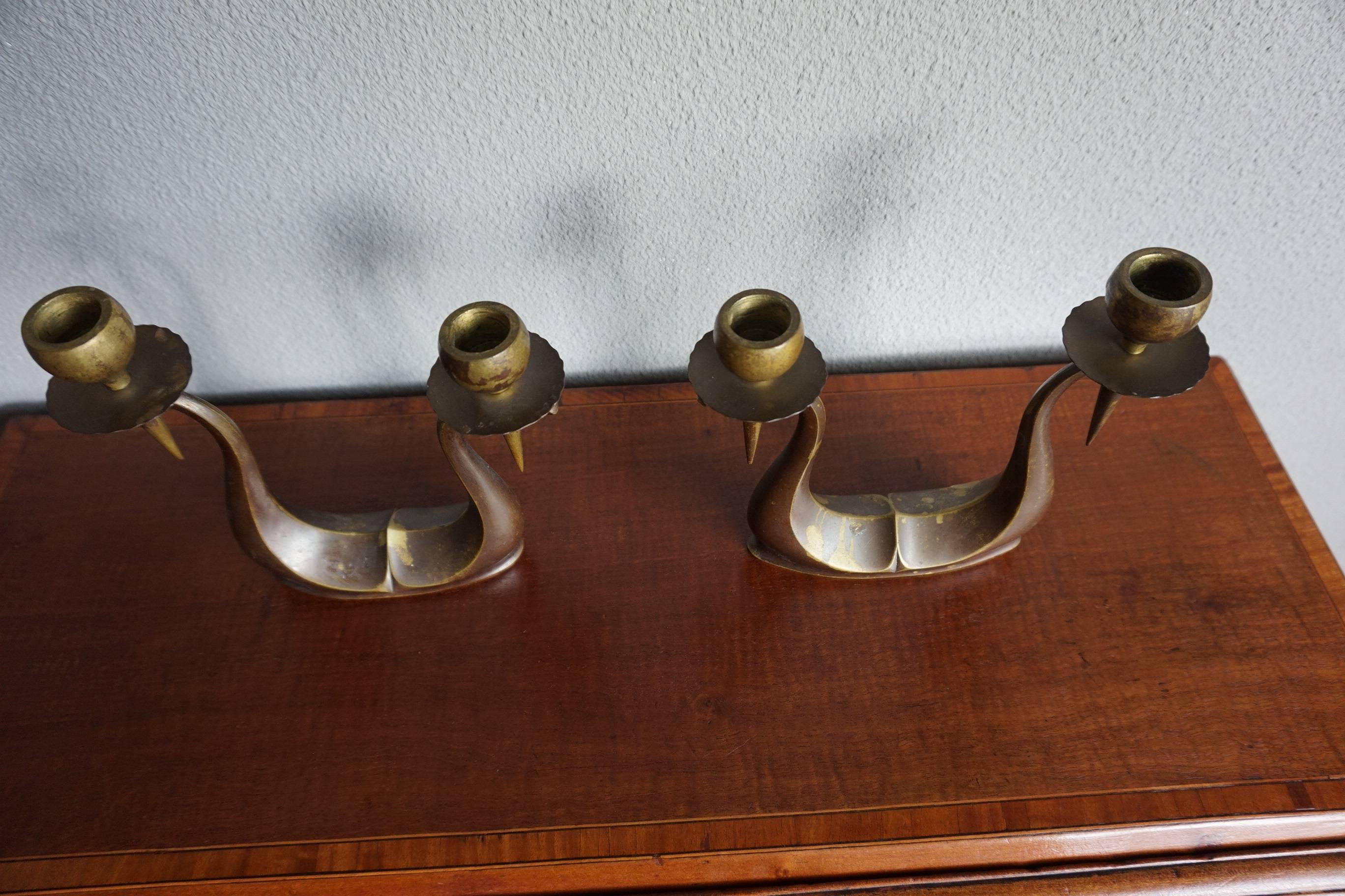 Early 20th Century Small Pair of Bronze Arts & Crafts Double Candlesticks In Good Condition In Lisse, NL
