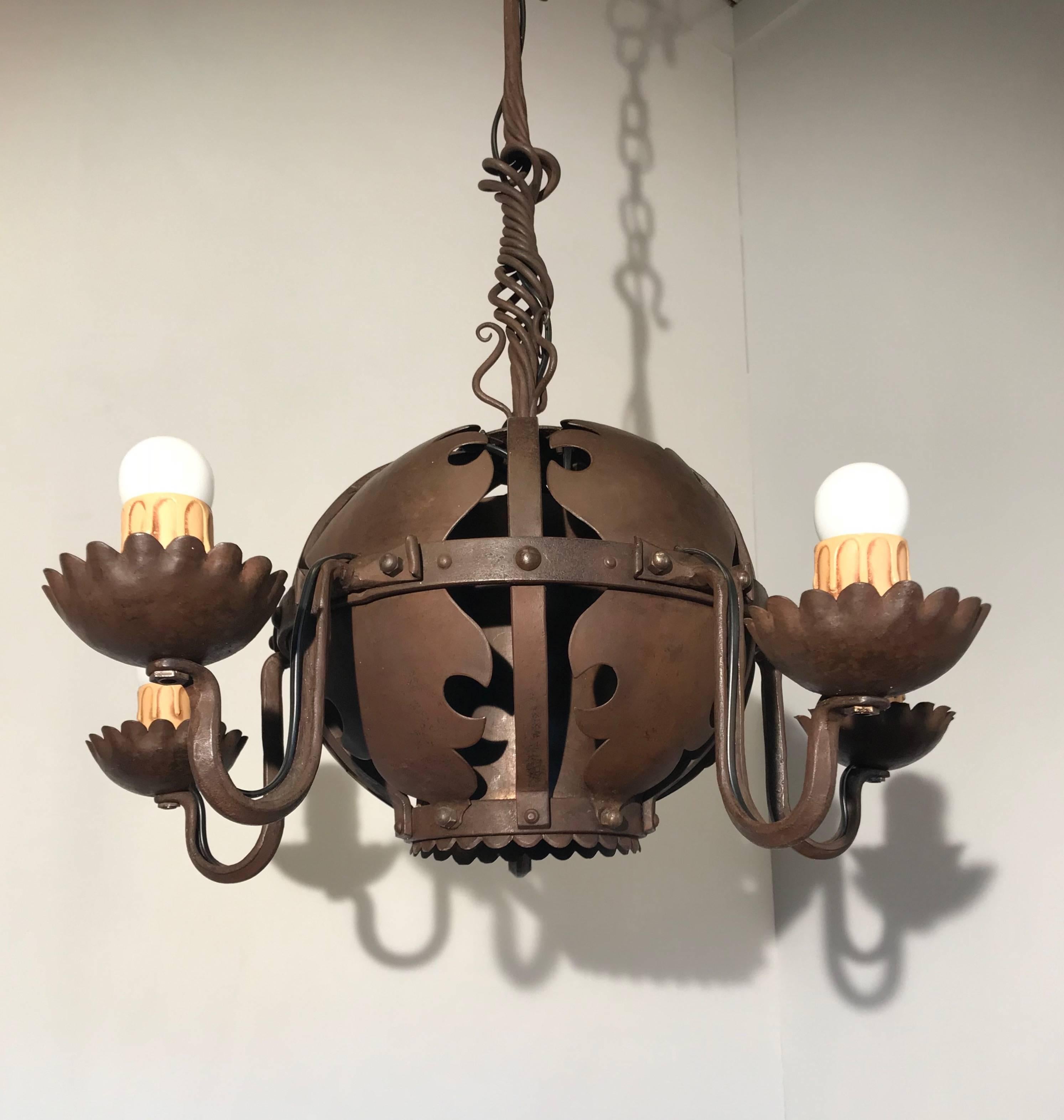 Unique & Hand-Forged Arts & Crafts Wrought Iron Pendant Light, circa 1910 For Sale 2
