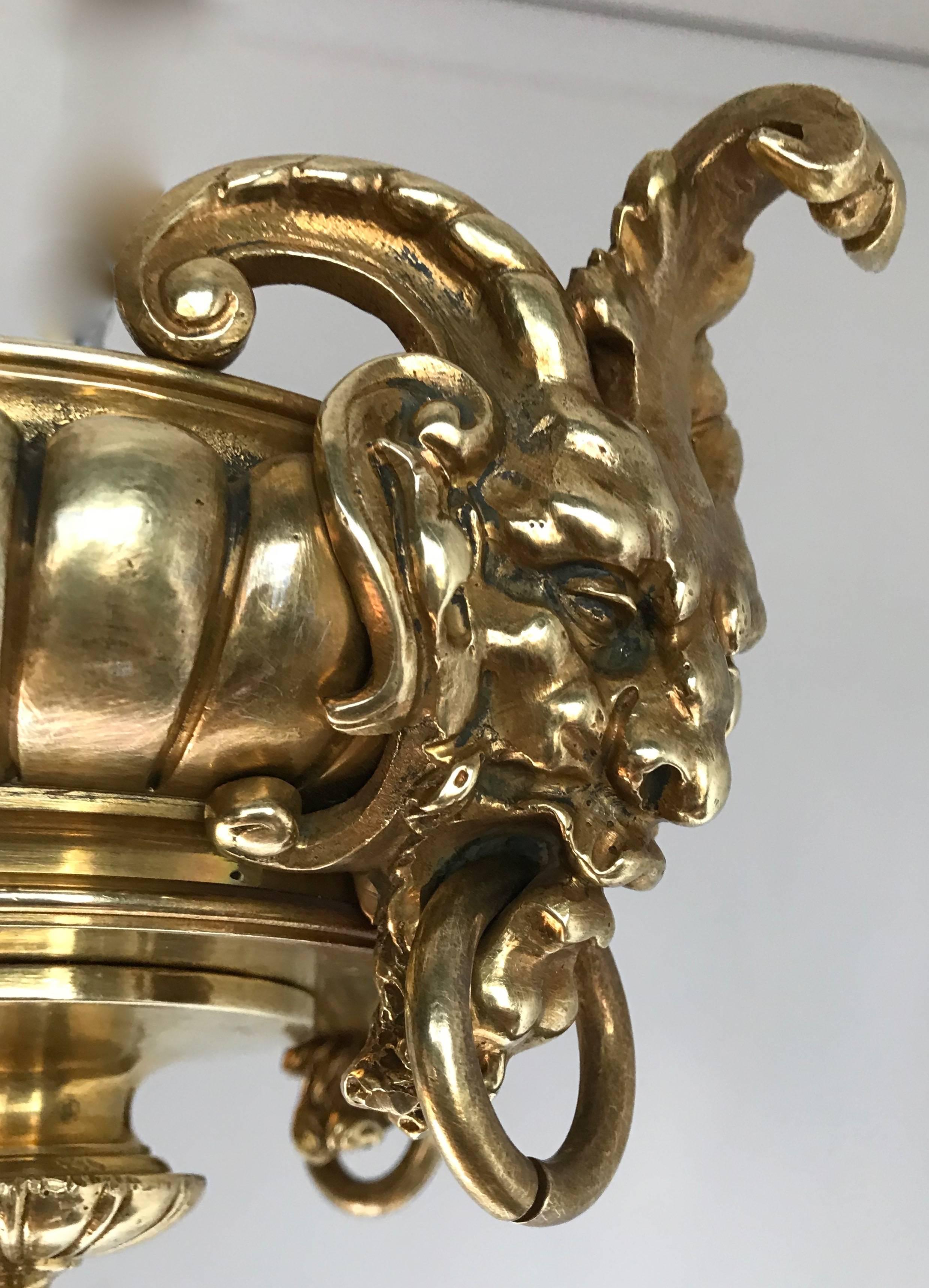 Monumental Large Neo Classical Gilt Bronze Sculptured Oil Lamp Chandelier  For Sale 4