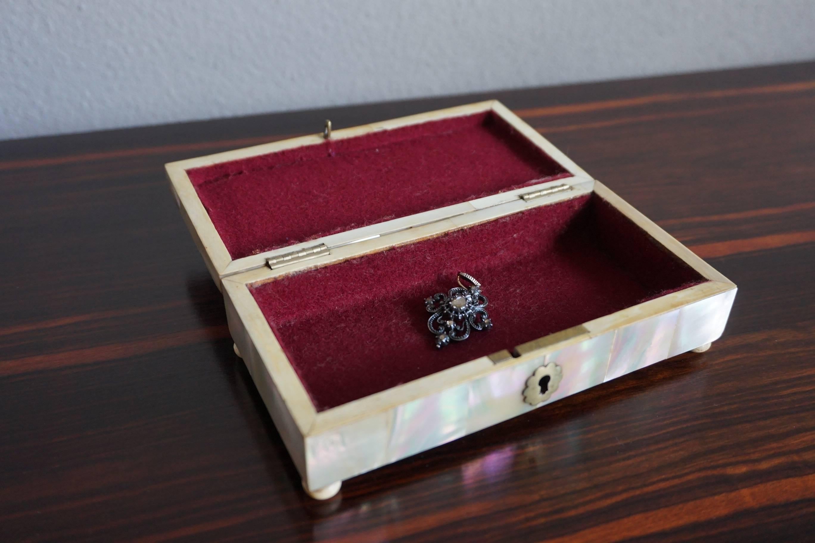 Biedermeier 19th Century Mother-of-Pearl Spoon or Jewelry Box, Bone Lining and Silver Hinges