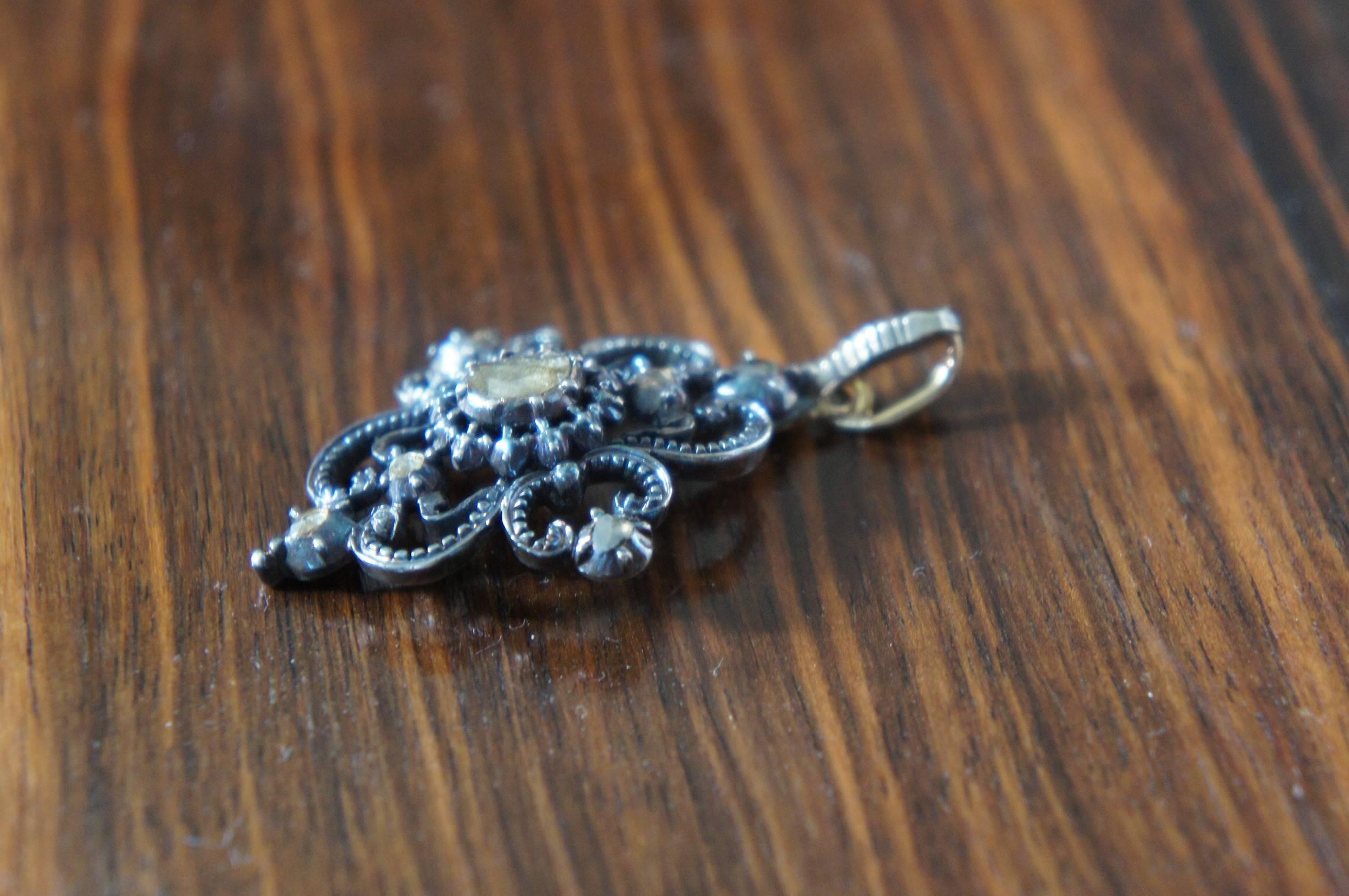 Victorian Late 19th Century Silver Pendant with Eight Rose Diamonds, circa 1880-1890  For Sale