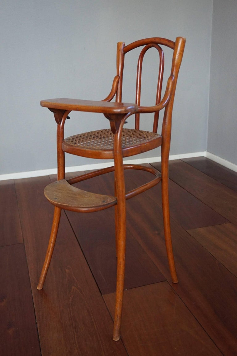 Antique Bentwood Puppenmobel Doll Chairs / Doll Furniture For