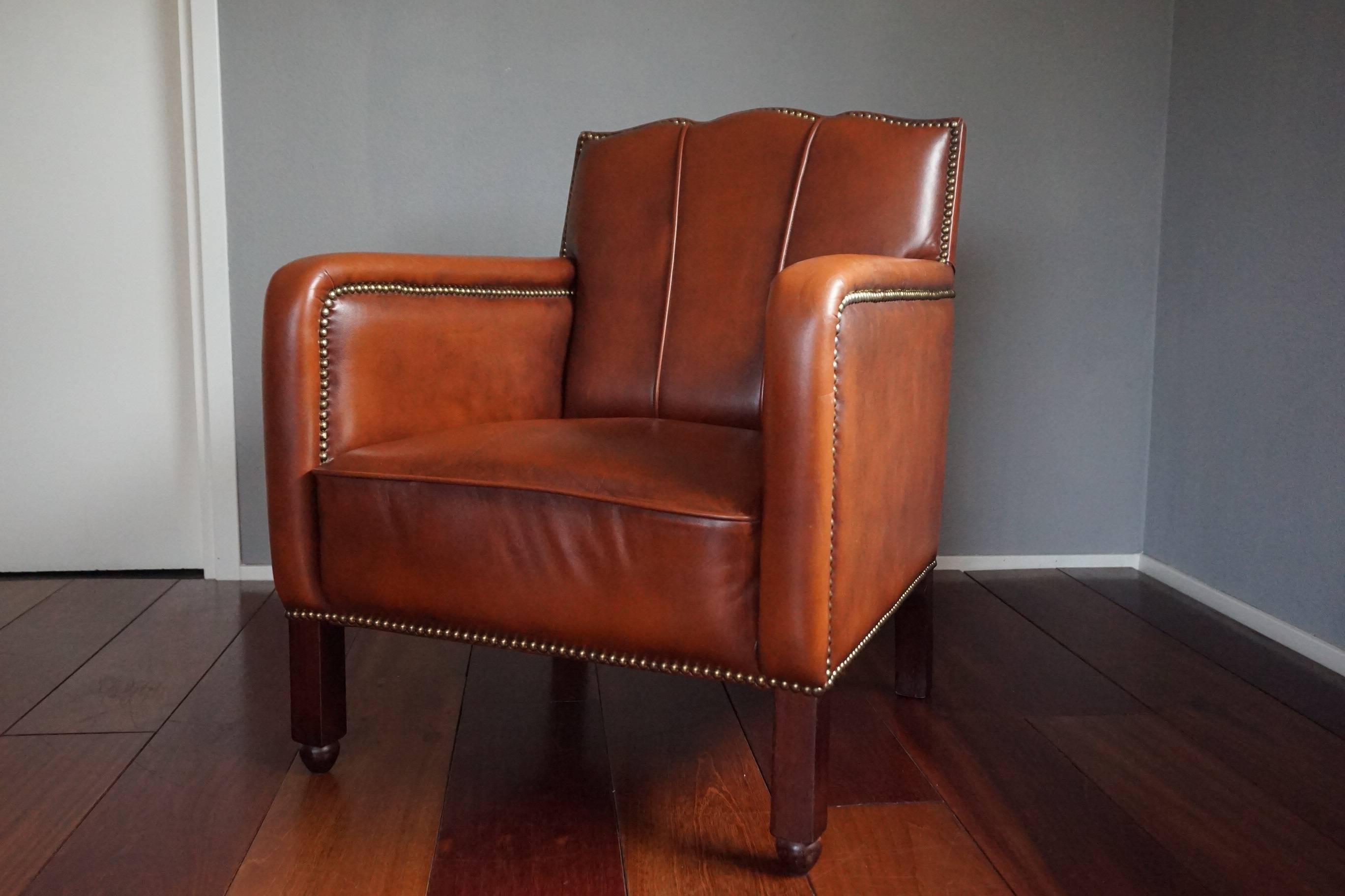 Art Deco Style Leather Ladies Club Armchair, Beautiful Design and Color 2