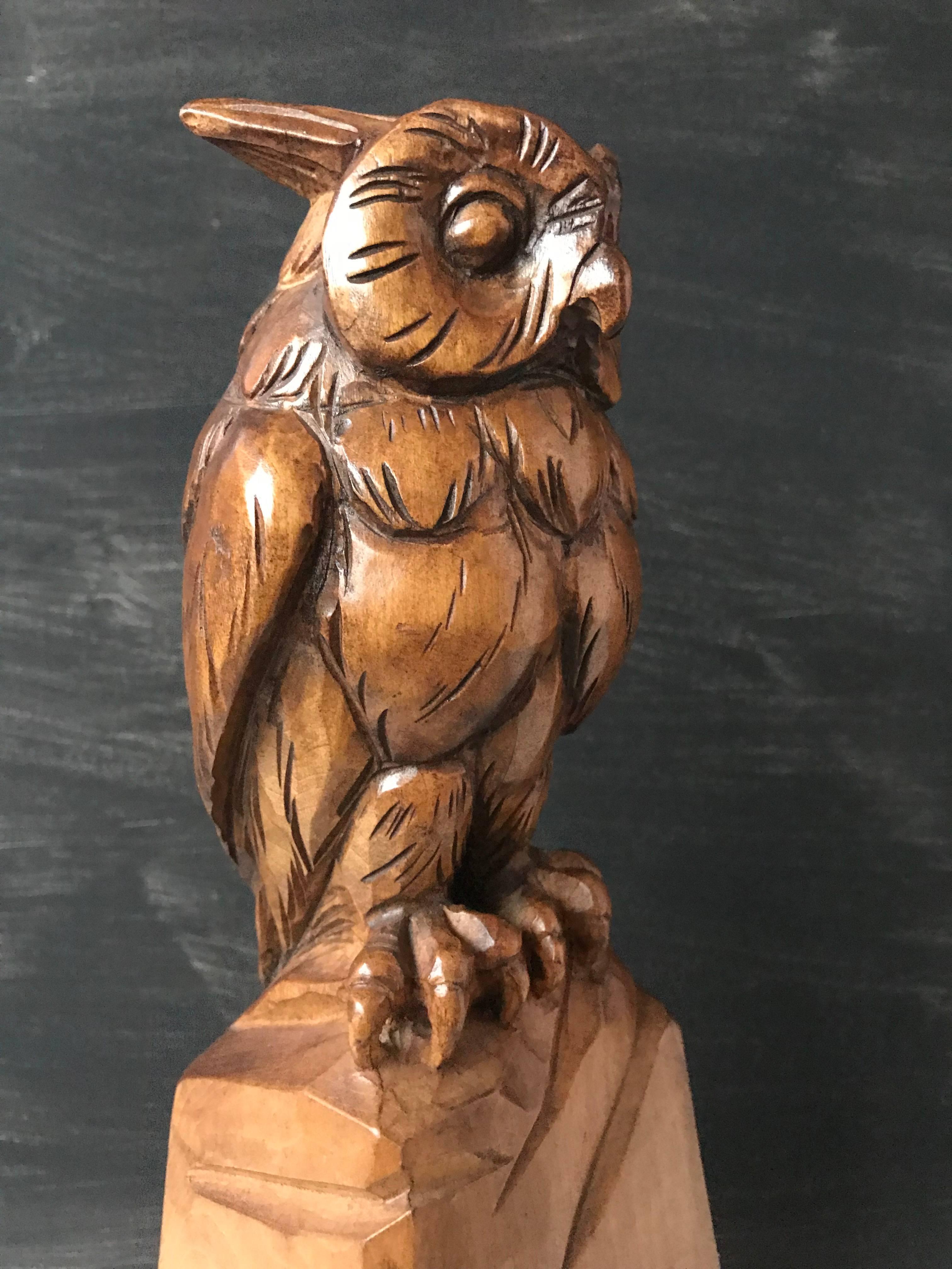 Art Deco Stylish Carved Wooden Owl Sculpture Symbol of Wisdom and Learning with Signature