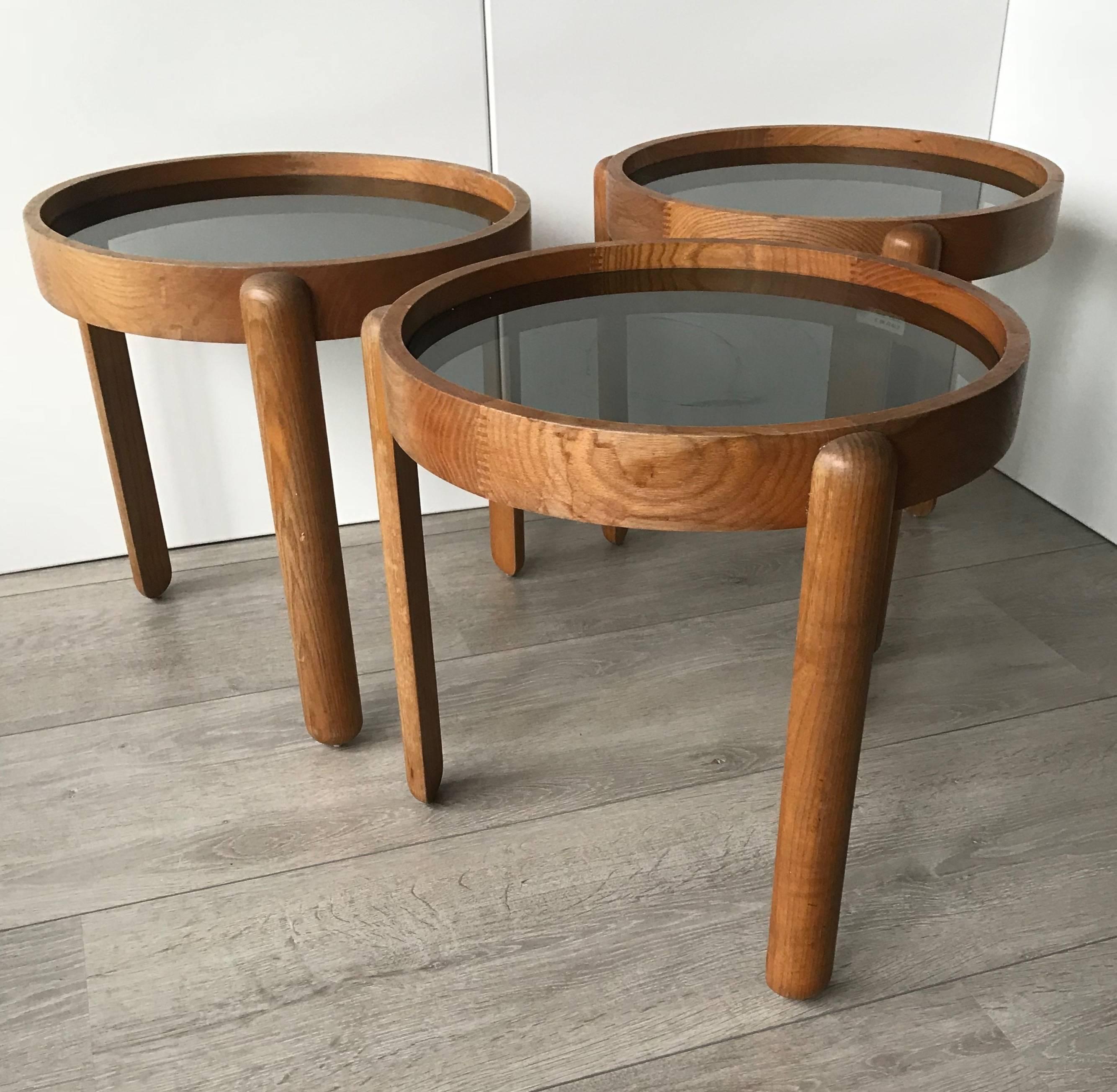 20th Century Italian Design Circular Set of Tables by Porada Arredi Cabiate, Wood and Glass