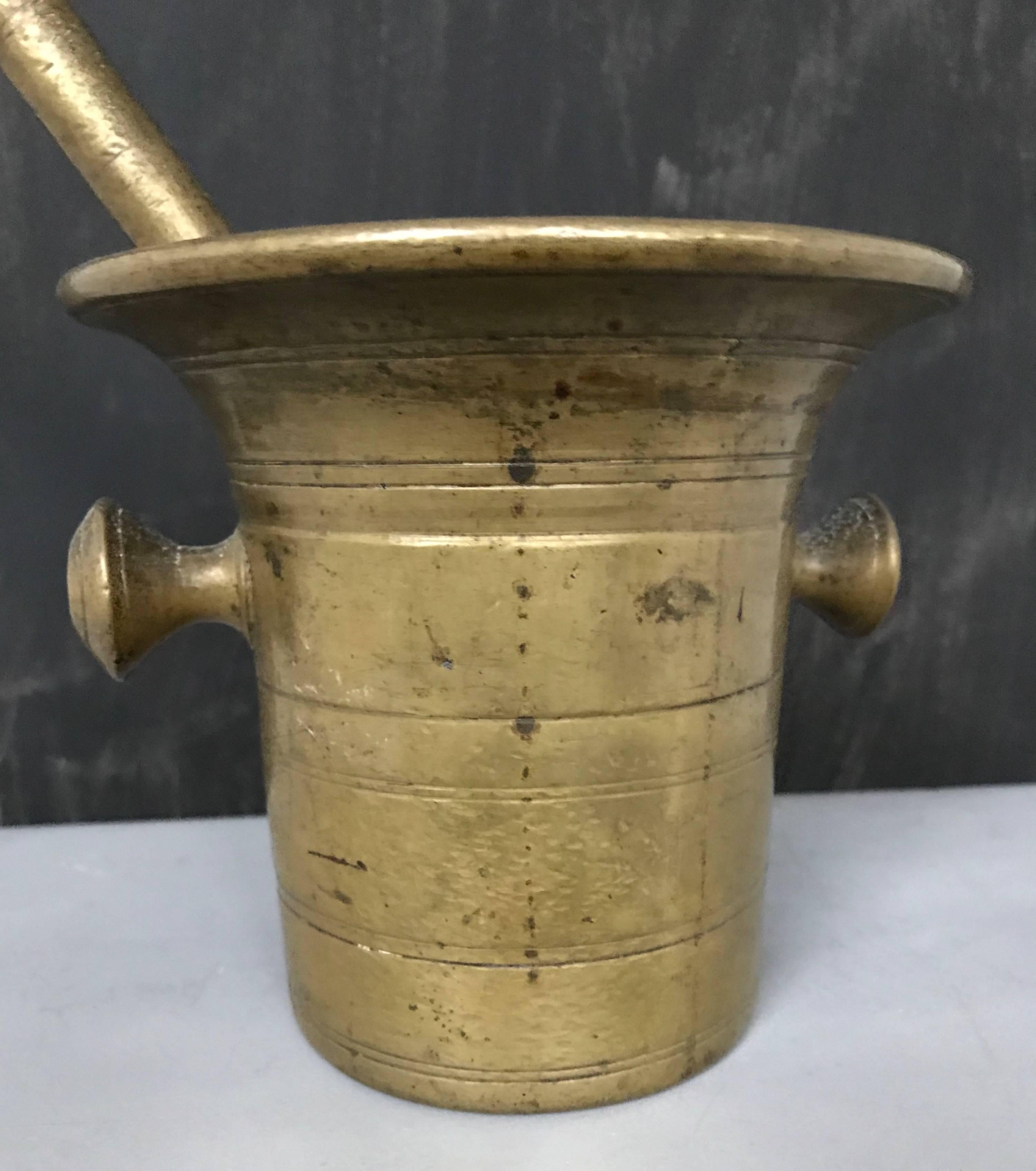 European Antique Hand-Crafted Solid Bronze Mortar with Pestle and Great Original Patina For Sale