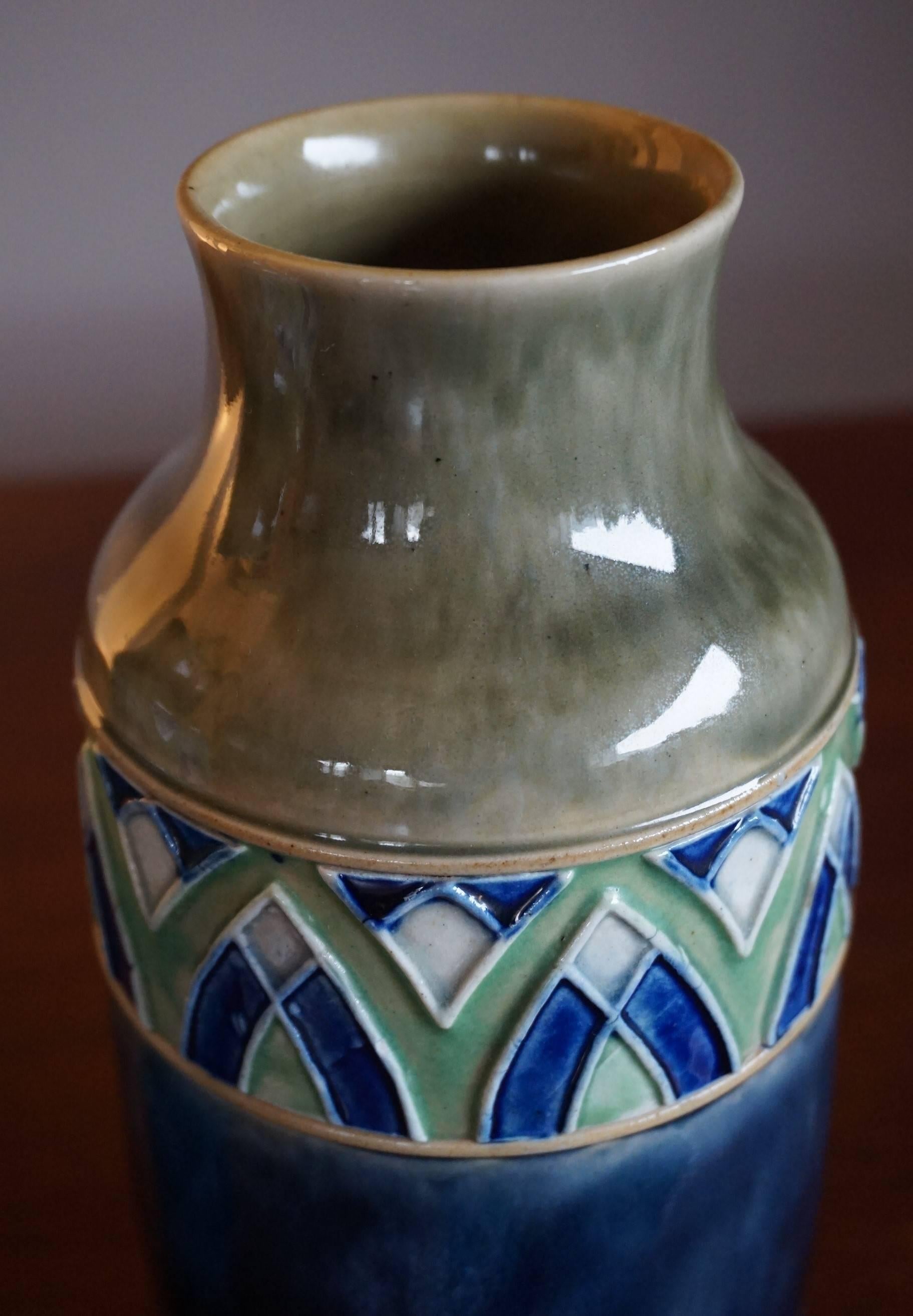 royal doulton ceramic vase