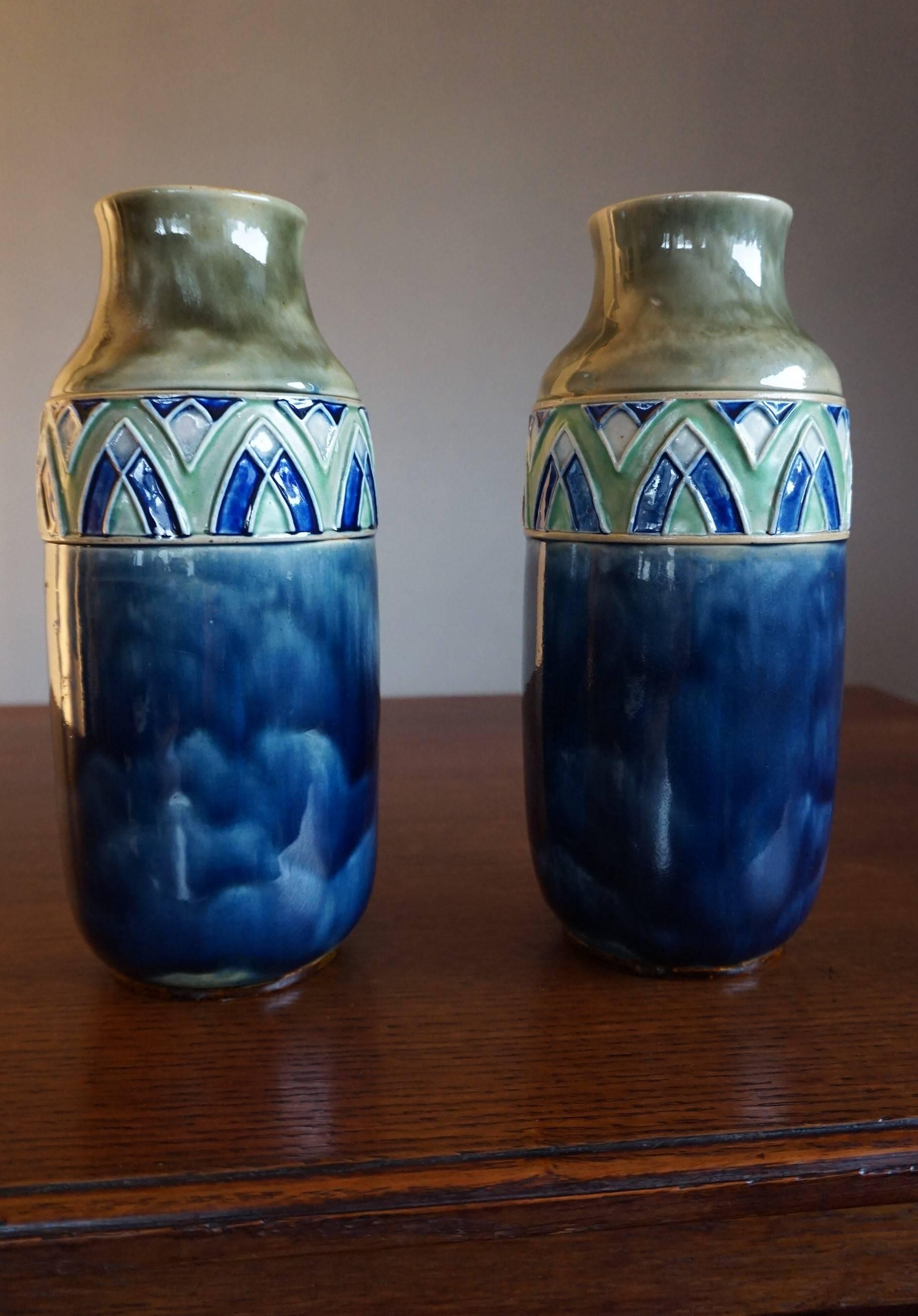Great Quality & Condition Pair of Arts and Crafts Ceramic Vases by Royal Doulton For Sale 3