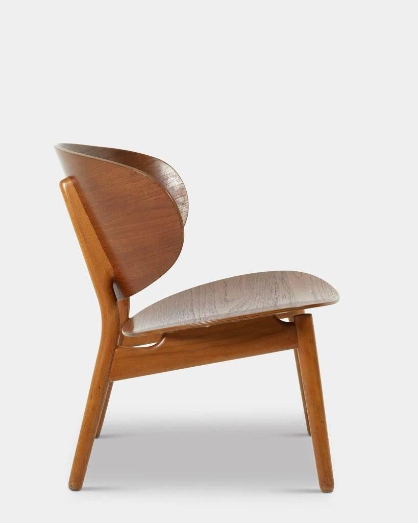 Scandinavian Modern Shell Chair by Hans J. Wegner For Sale