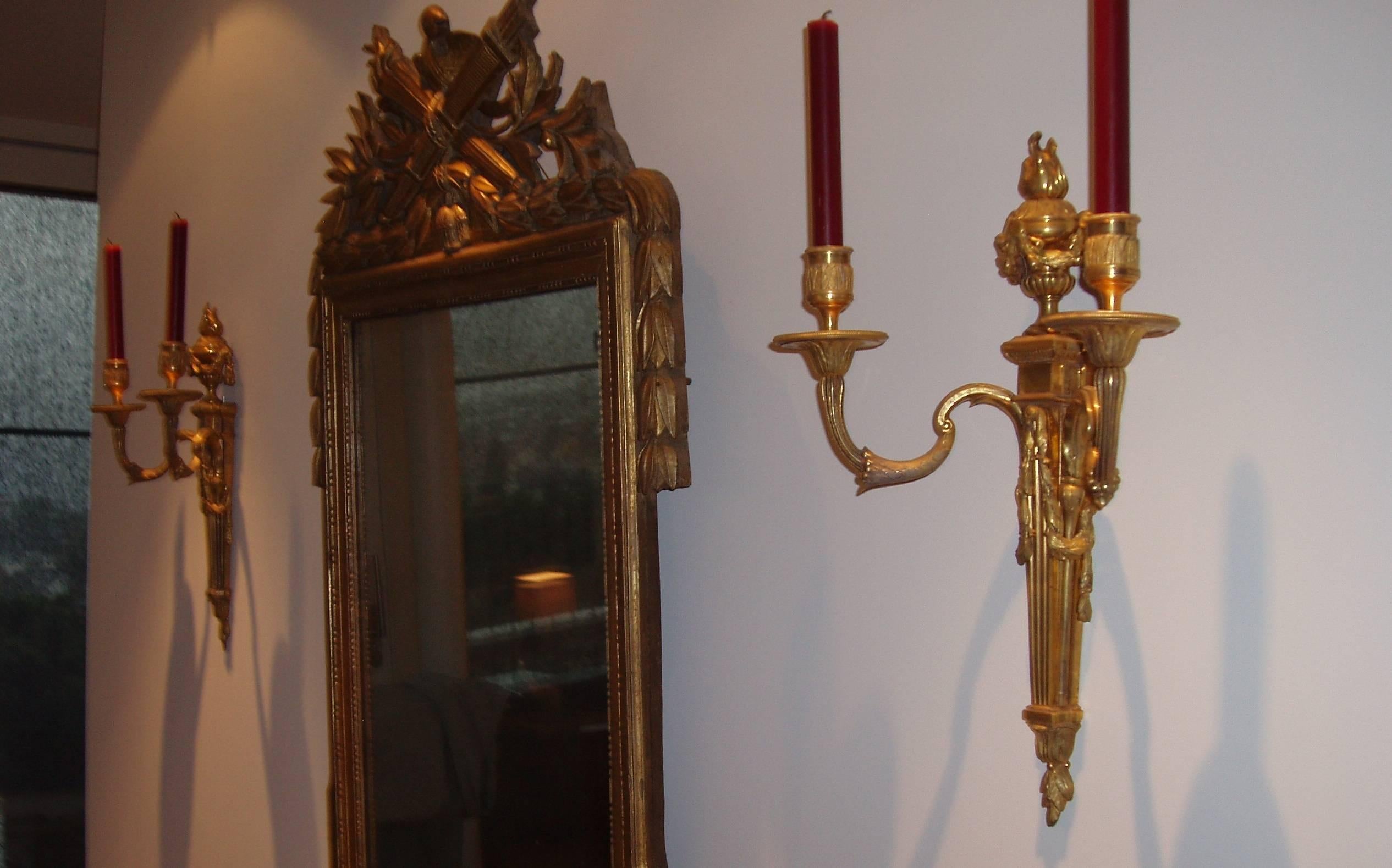 18th Century Pair of Louis XVI Gilt Bronze Candlesticks Wall Lights For Sale