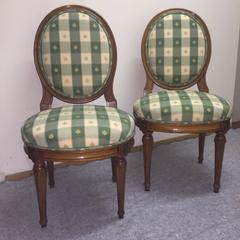 Chairs pair 18th Century, walnut