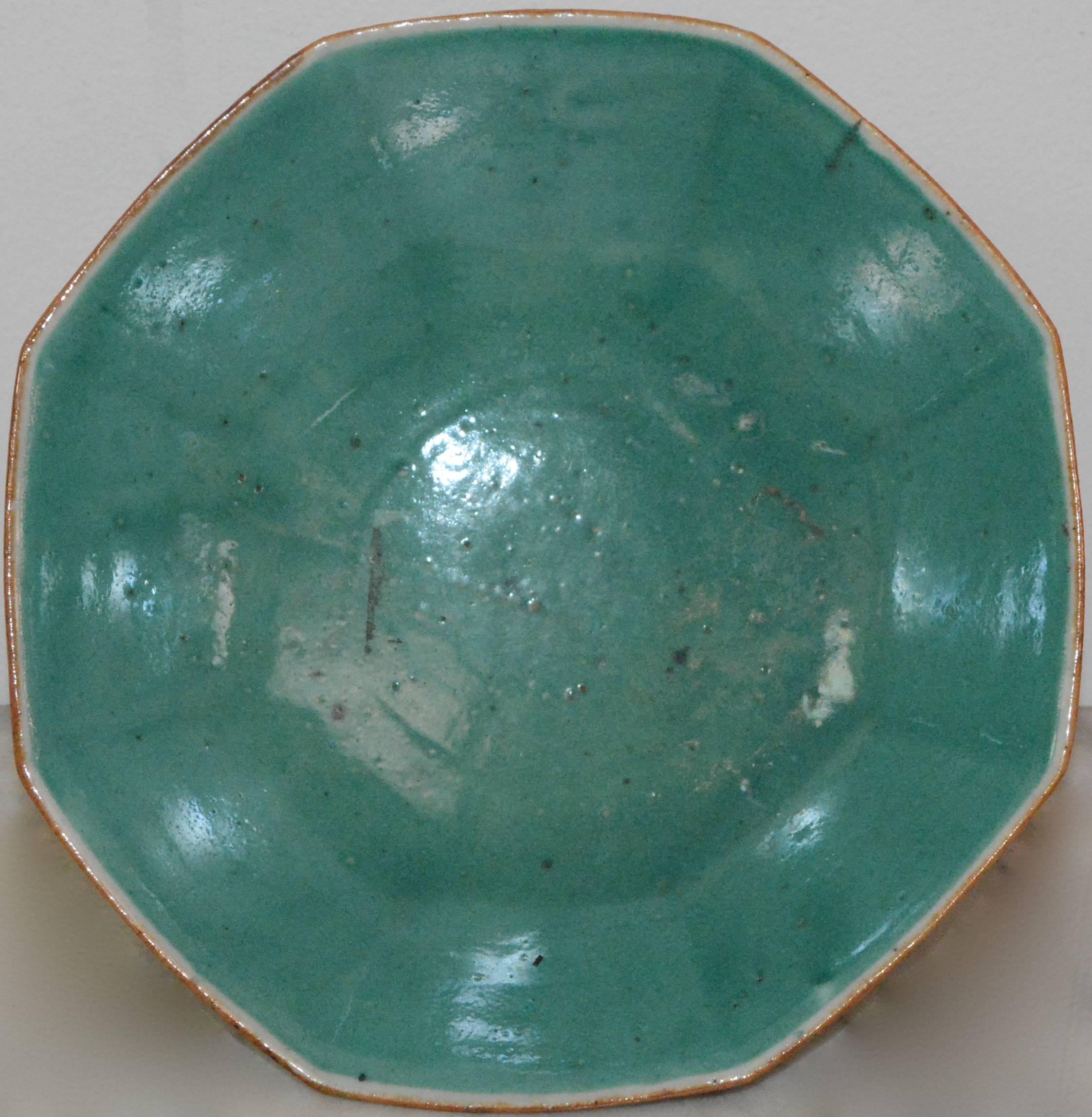 Earthenware Asian Porcelain Octagonal Bowl, circa Early 19th Century