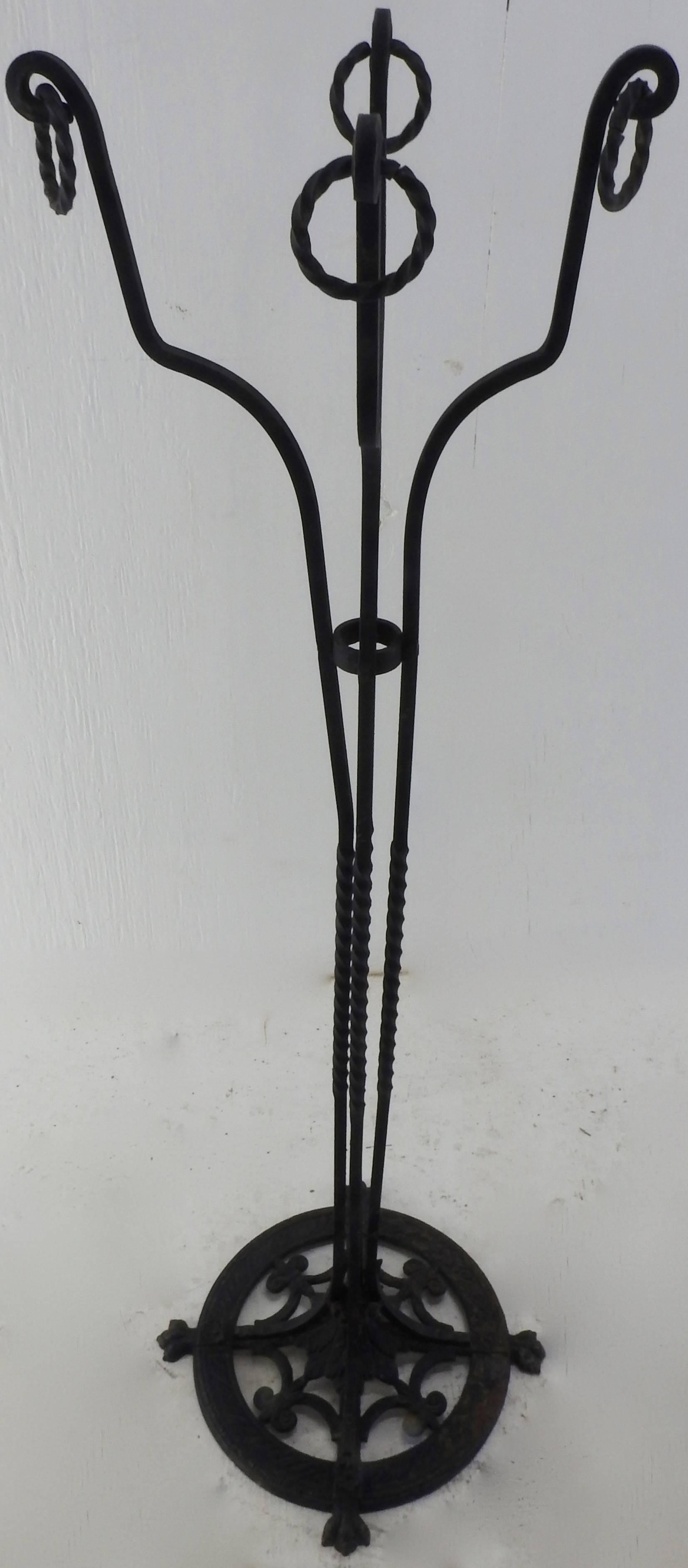French Wrought Iron Plant Stand with Rings Victorian, Late 19th Century For Sale