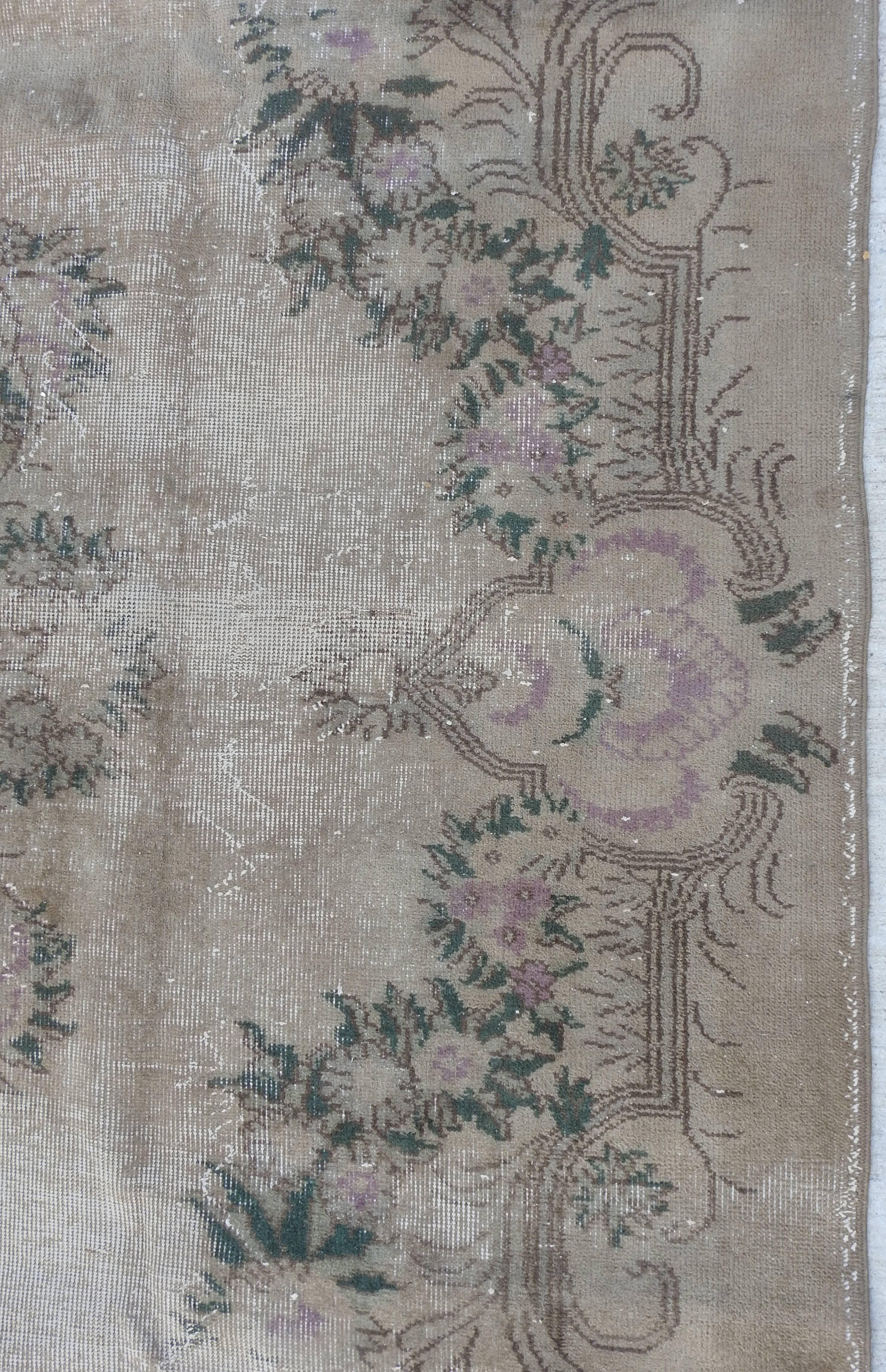 Hand-Knotted Oushak Neutral, Purple and Green Rug with Foliate Detail, 19th Century For Sale
