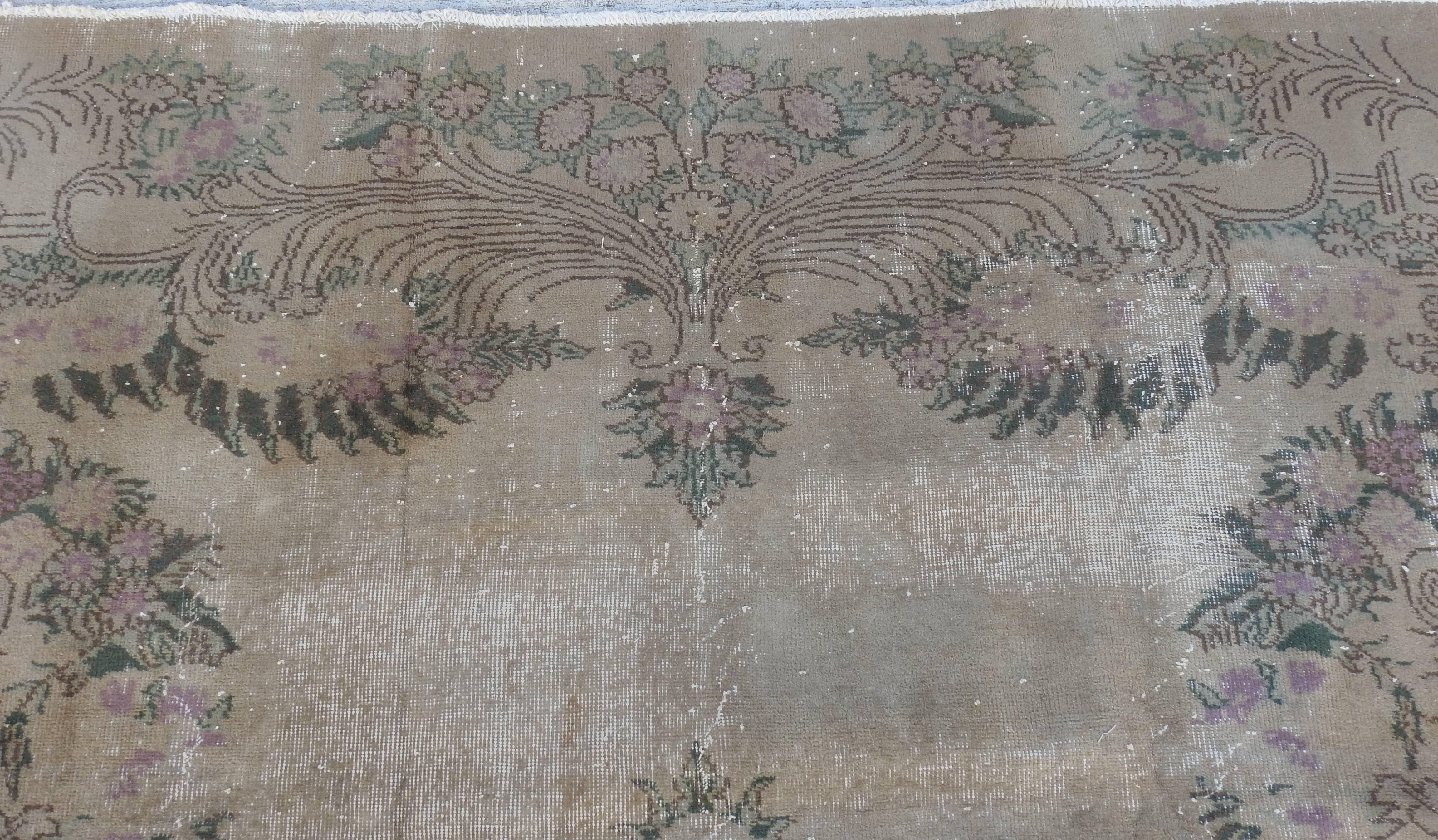20th Century Oushak Neutral, Purple and Green Rug with Foliate Detail, 19th Century For Sale