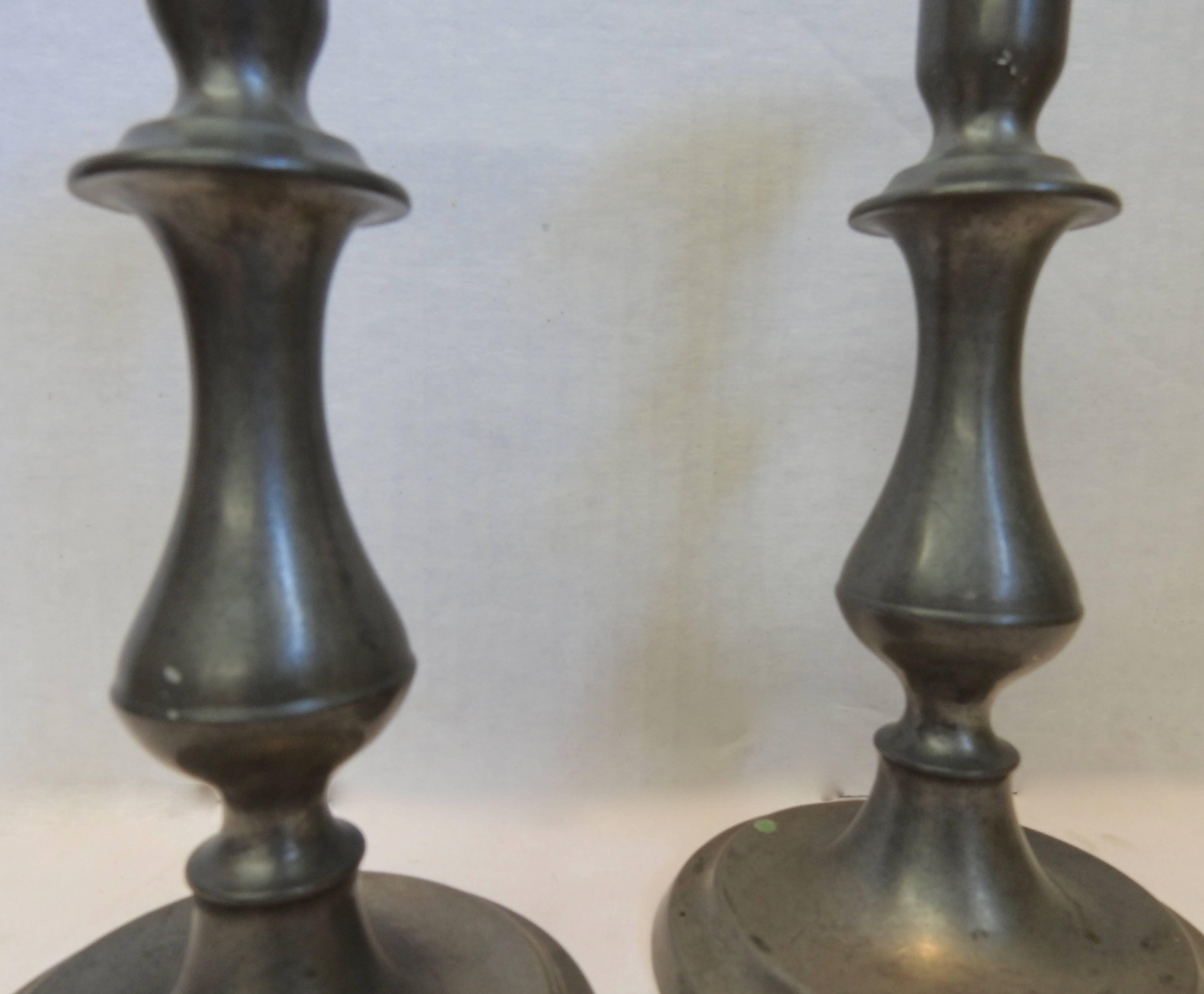 colonial pewter candlesticks