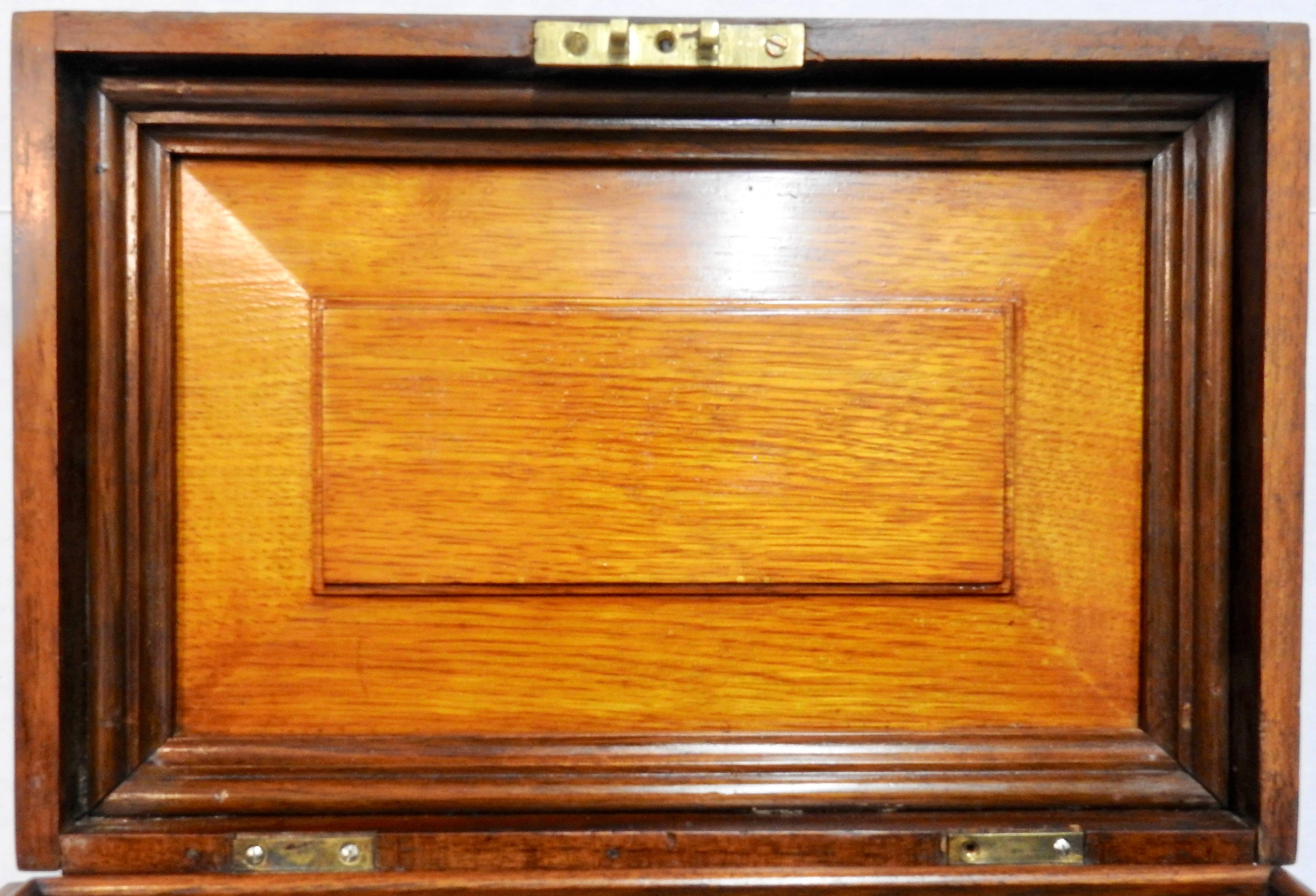 Letter Box Walnut, Cherry and Oak, 19th Century For Sale 1