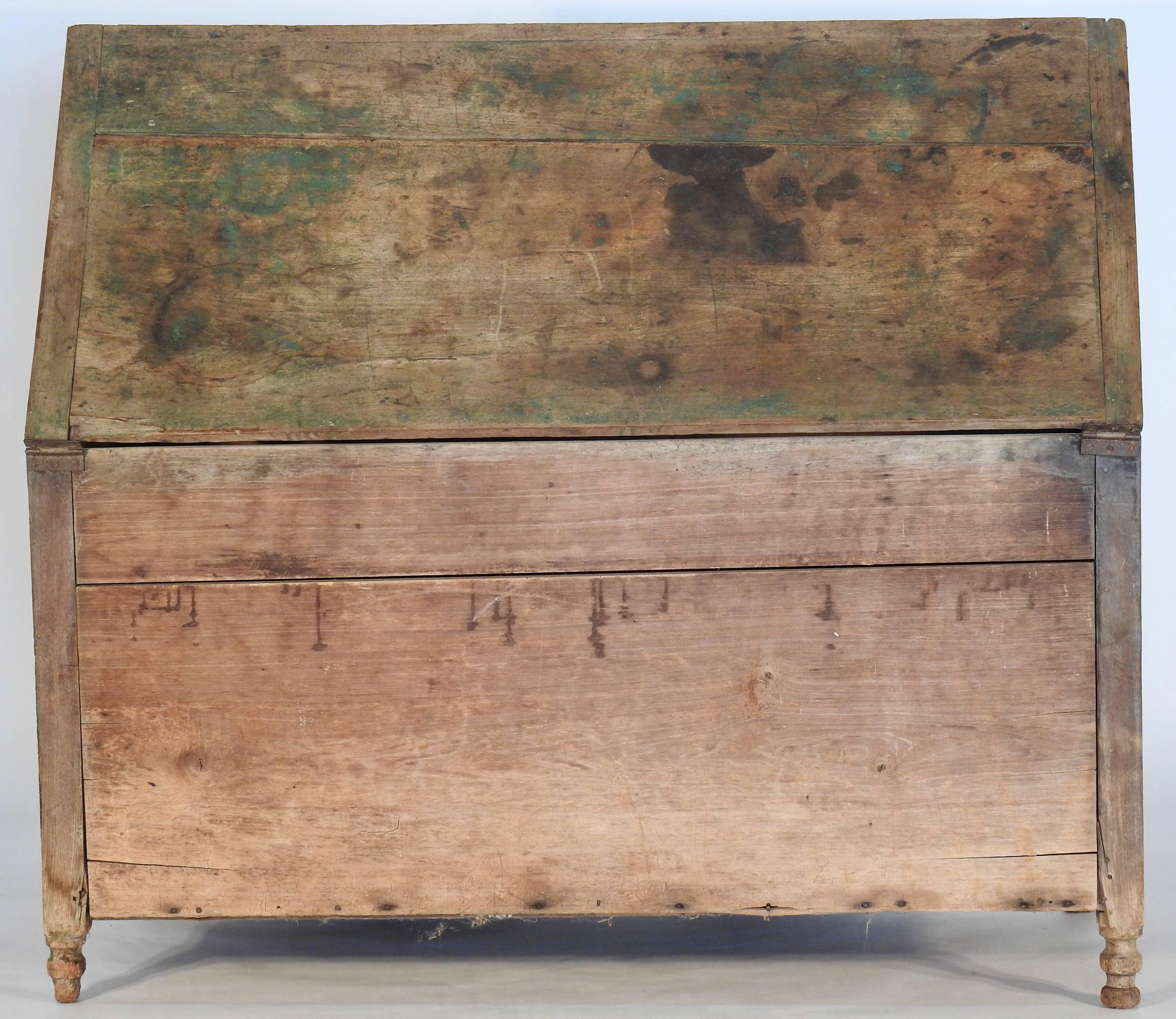 Primitive Blanket/Mule Chest with Aged Green Painted Patina Pre Civil War