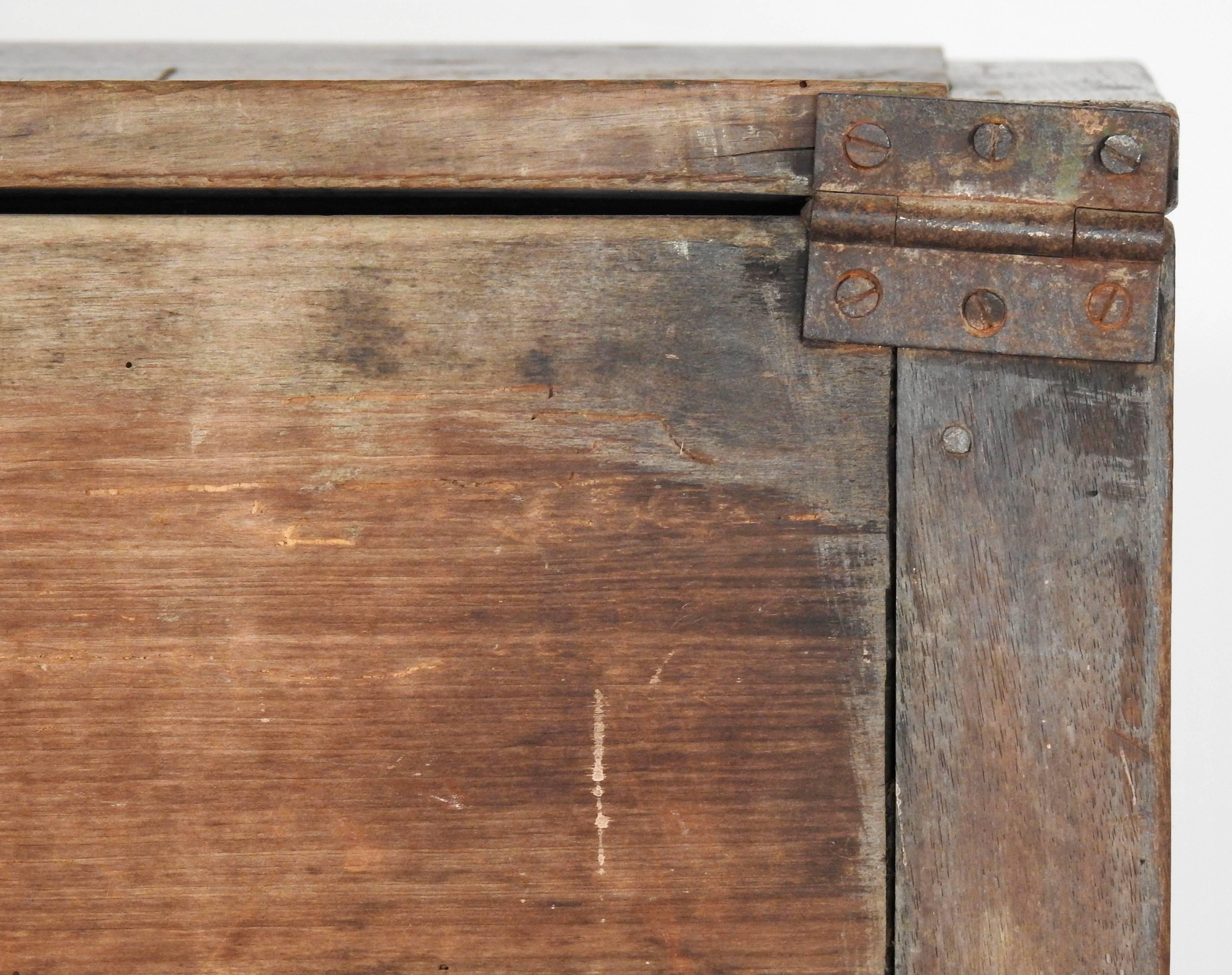 Blanket/Mule Chest with Aged Green Painted Patina Pre Civil War 1