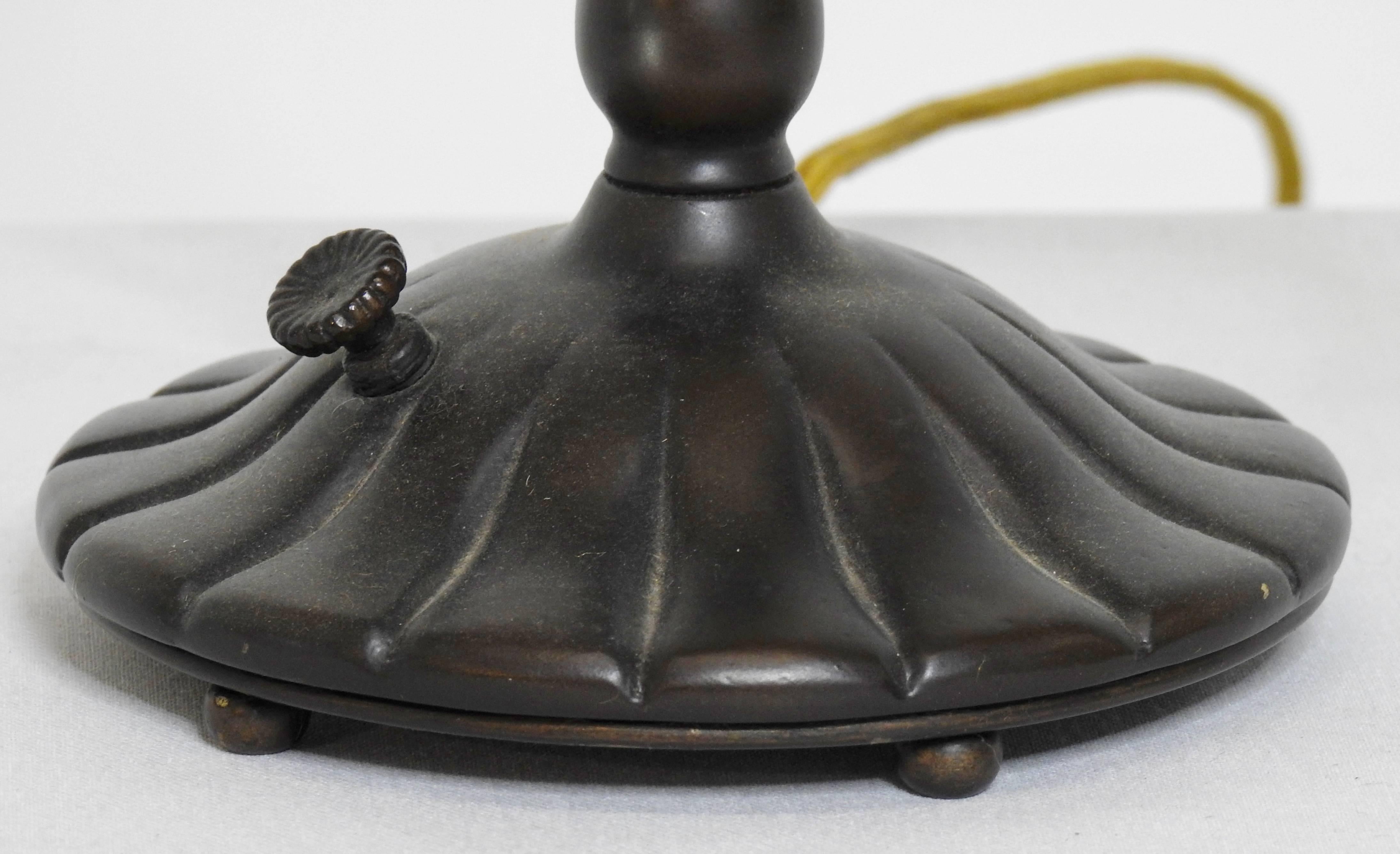 art nouveau lily lamp