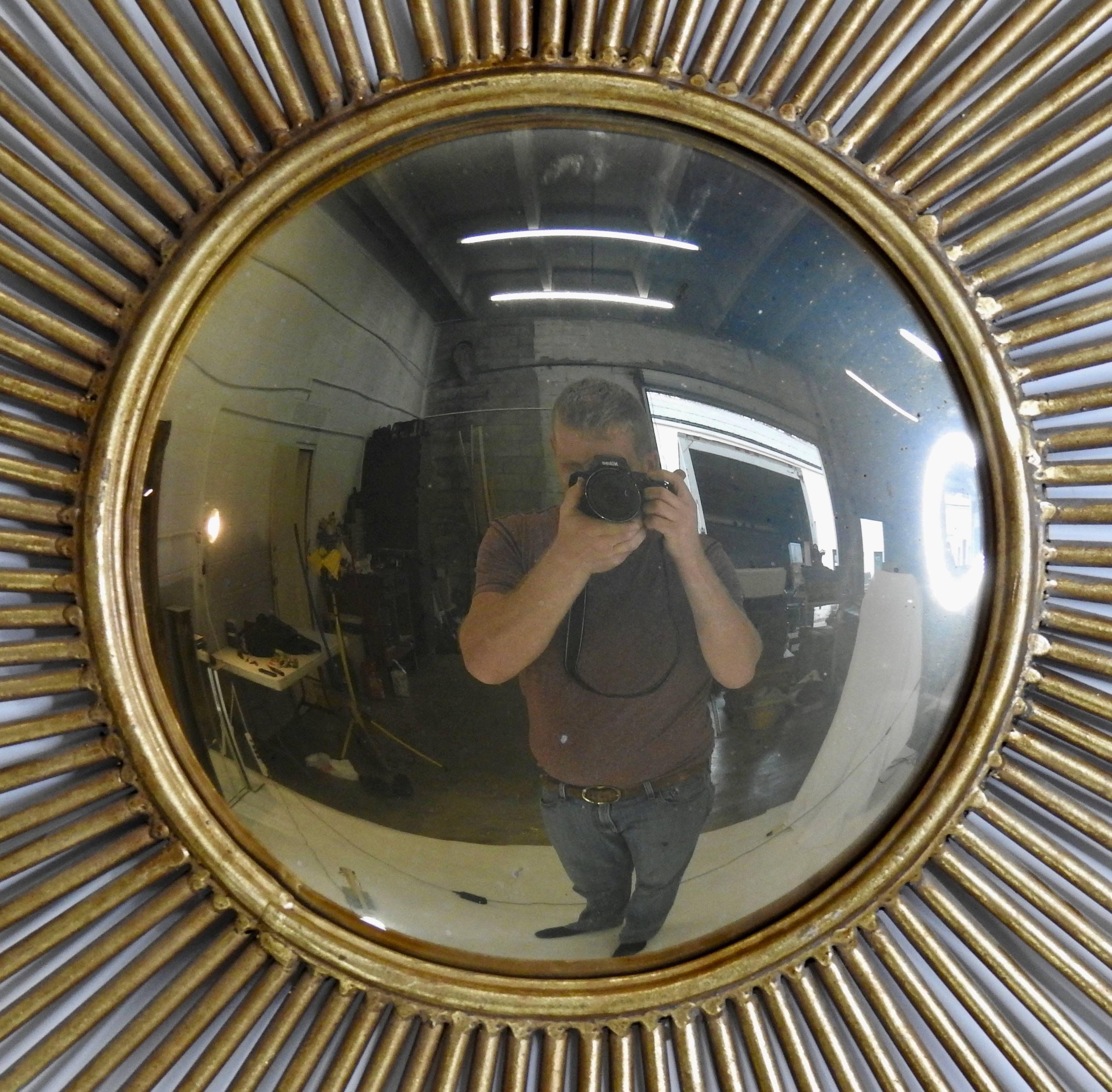 Vintage Inspired Starburst Mirror In Excellent Condition In Cookeville, TN