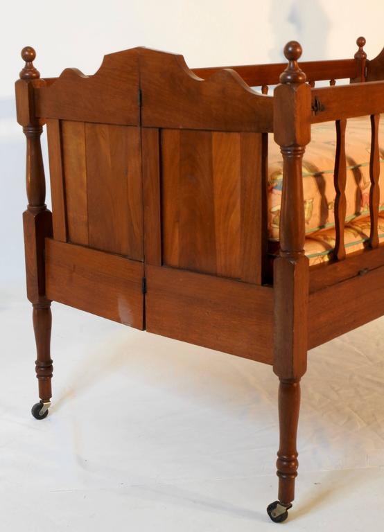 19th Century Victorian Baby Bed For Sale at 1stdibs