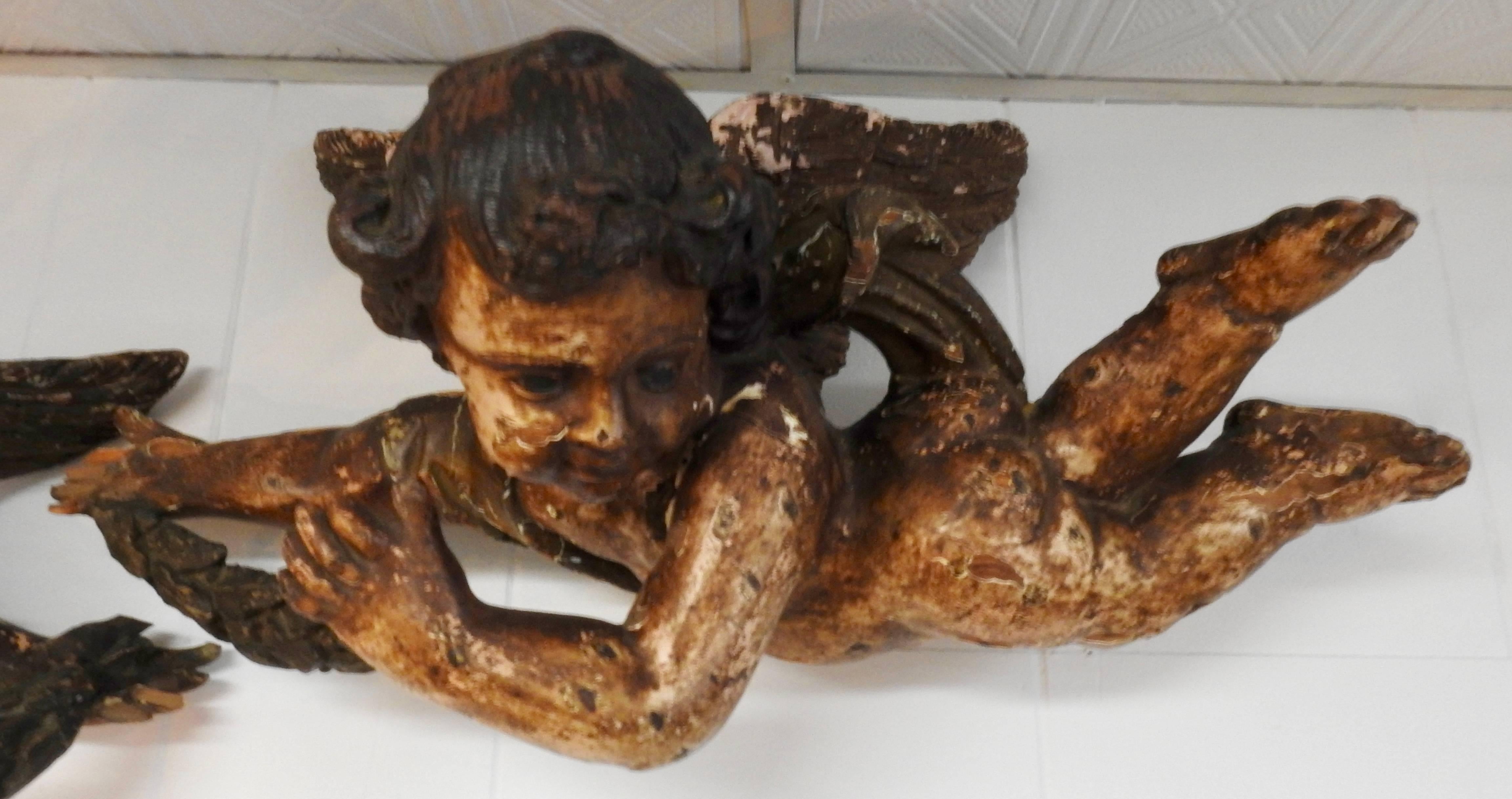 French Wooden Flying Cherub Putti's, 18th Century For Sale 1