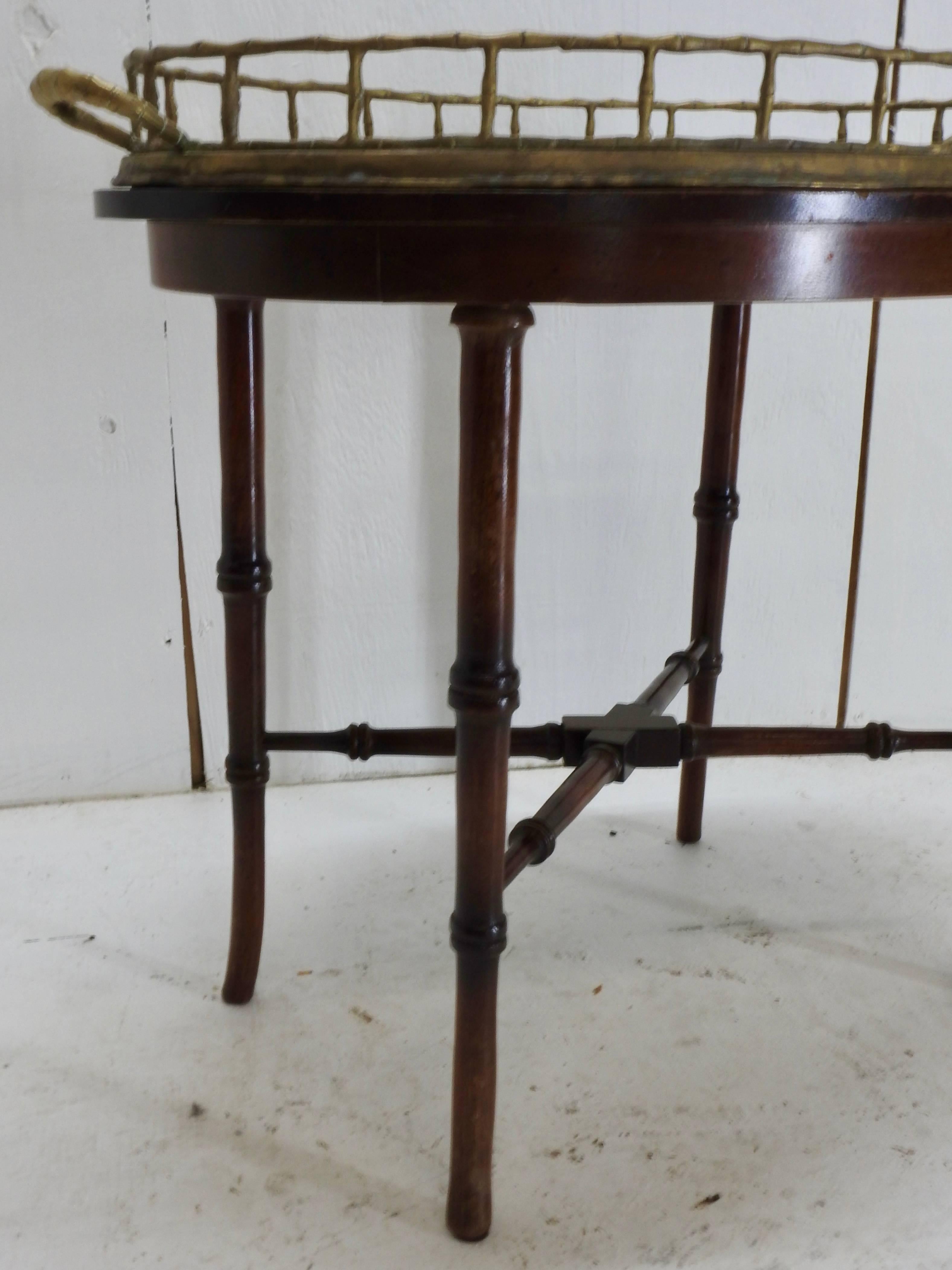Chippendale Brass Tray Table In Good Condition For Sale In Cookeville, TN