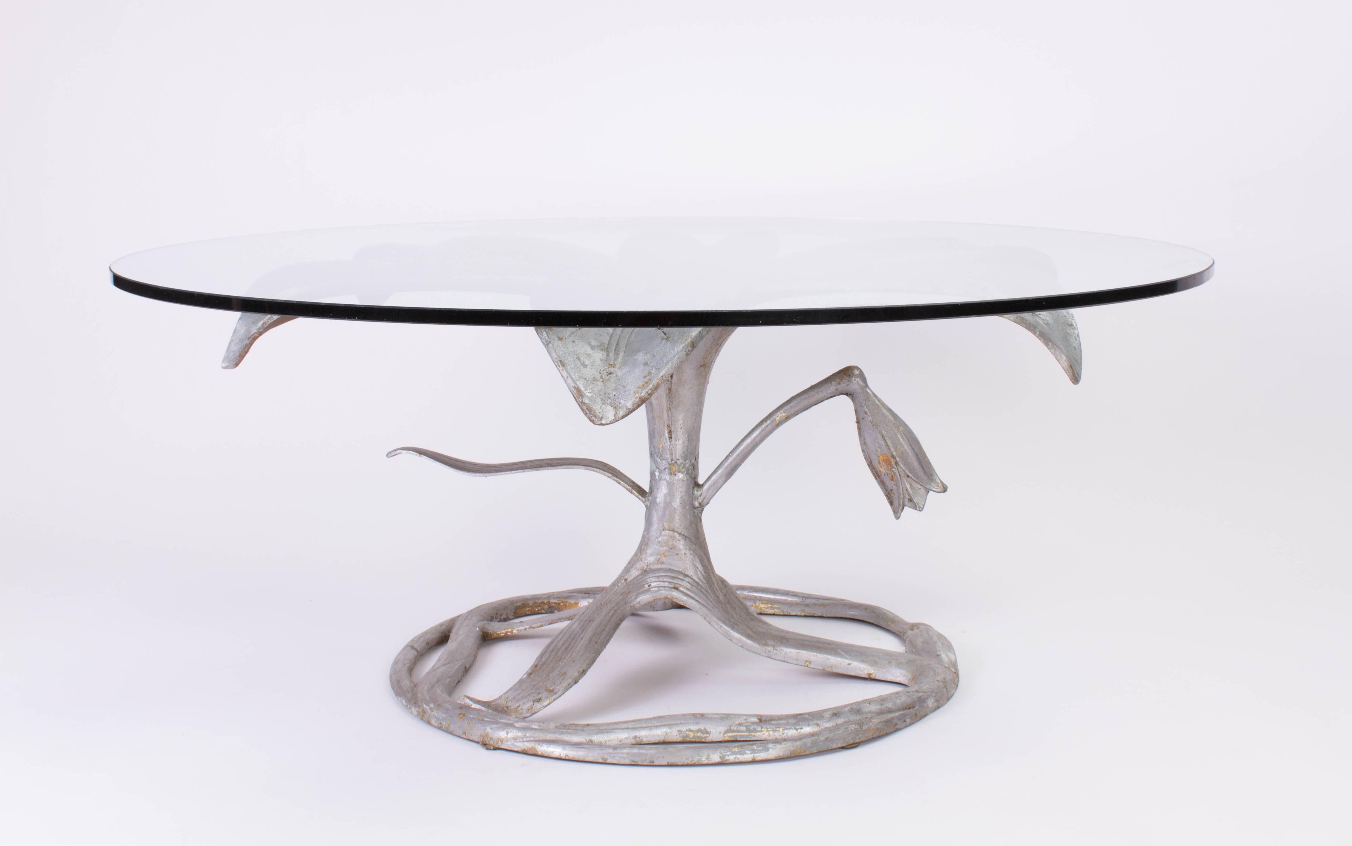 Arthur Court Coffee Table in Aluminium in the Shape of a Lily In Good Condition In Notting Hill, GB