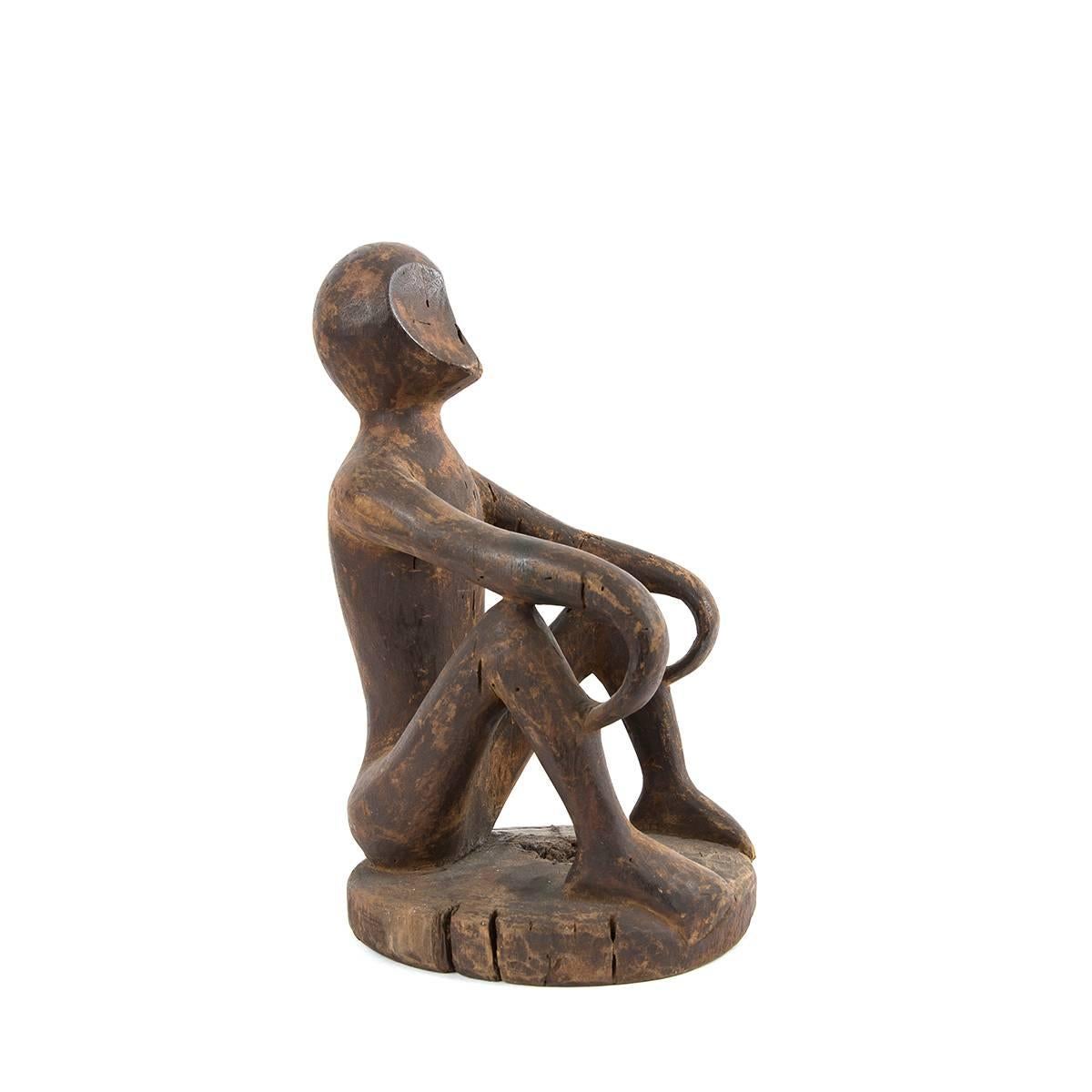 Hand Carved Sitting Monkey Primitive Art from Asia In Excellent Condition For Sale In Notting Hill, GB