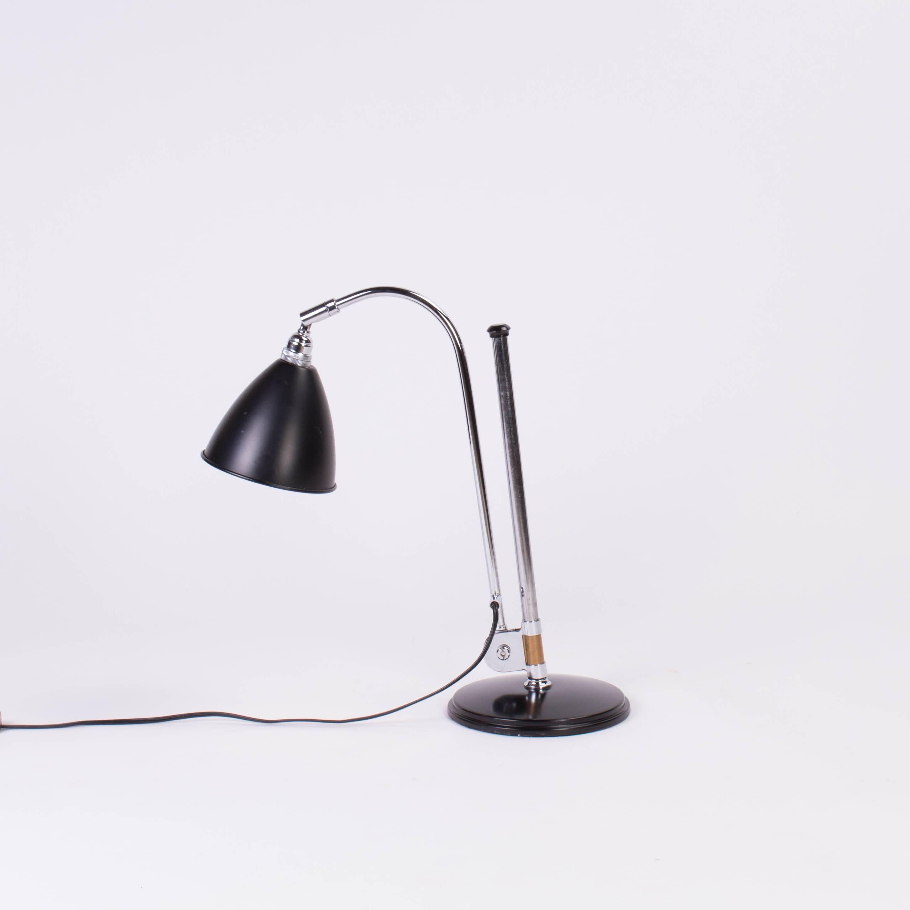 Metal Industrial Style Desk Lamp