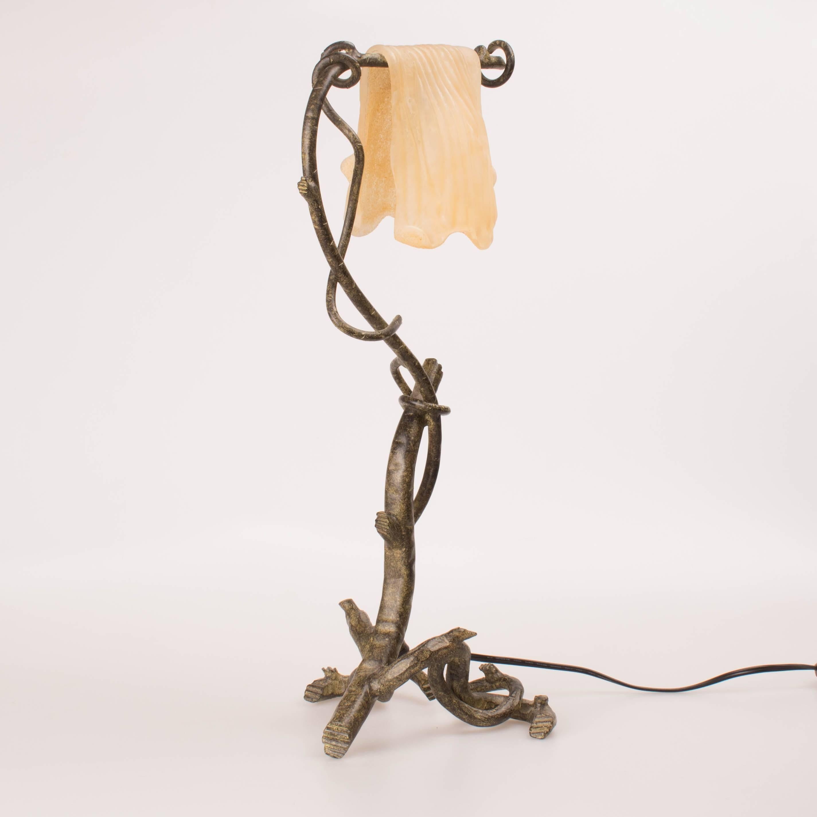 Art Deco Late 20th Century Murano Glass Handkerchief on an Bronze Table Lamp