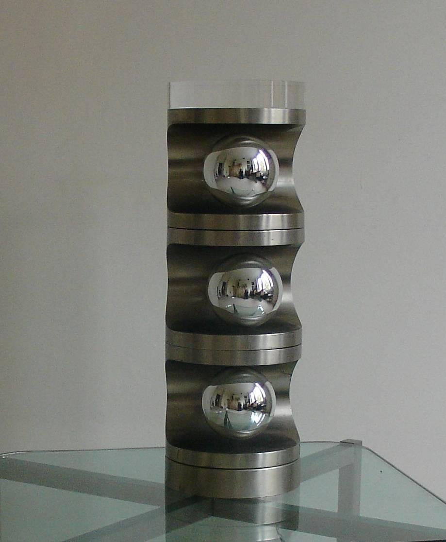 Mid-Century Modern Unusual Brushed Steel and Perspex/Lucite Rotating Table Lamp, French circa 1970s For Sale