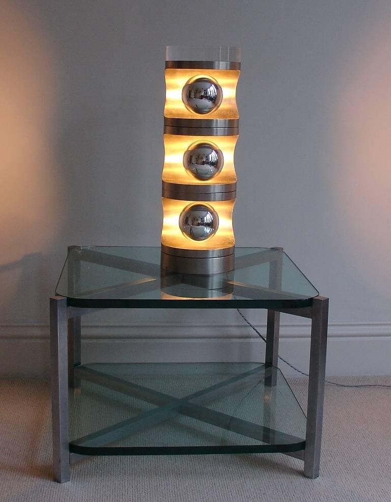 Unusual Brushed Steel and Perspex/Lucite Rotating Table Lamp, French circa 1970s In Good Condition For Sale In London, GB