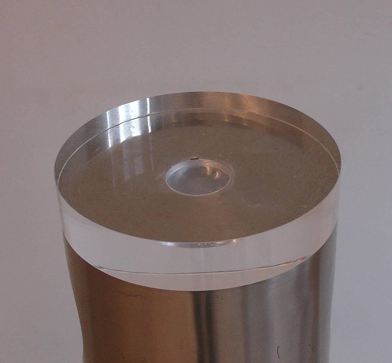 Unusual Brushed Steel and Perspex/Lucite Rotating Table Lamp, French circa 1970s For Sale 5