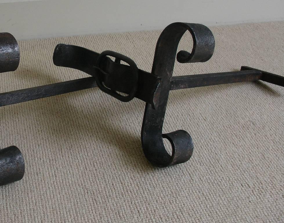 Pair of French Wrought Iron Fire Dogs/Andirons with Large Buckle Detail In Good Condition For Sale In London, GB