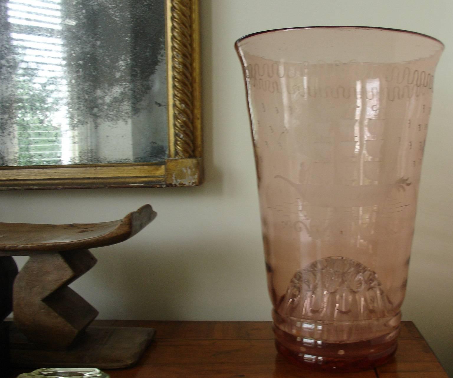 20th Century Tall Pink 1920s Glass Vase with Hand Etched/Engraved Ships Detail For Sale