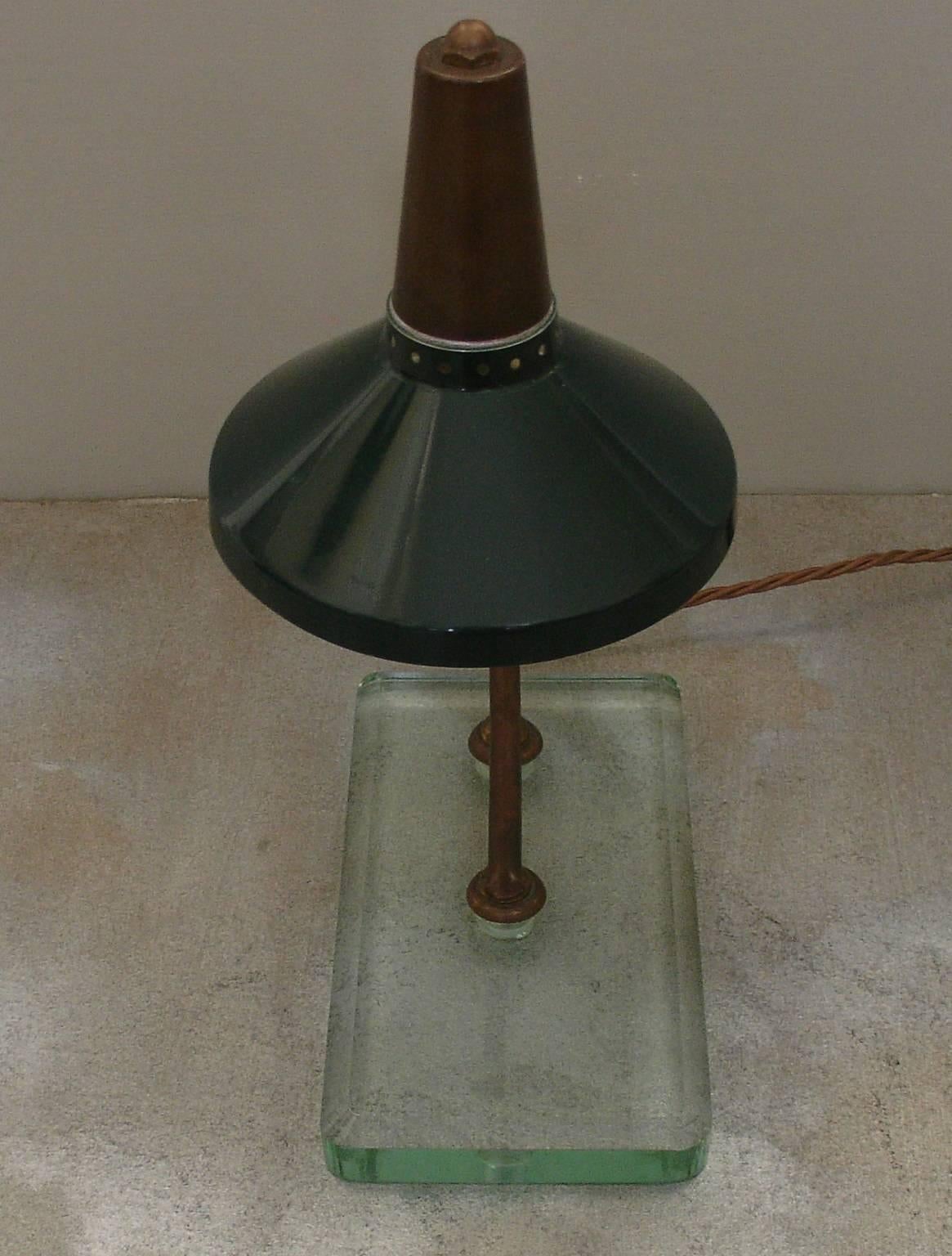 1950's Italian small desk lamp In Good Condition In London, GB