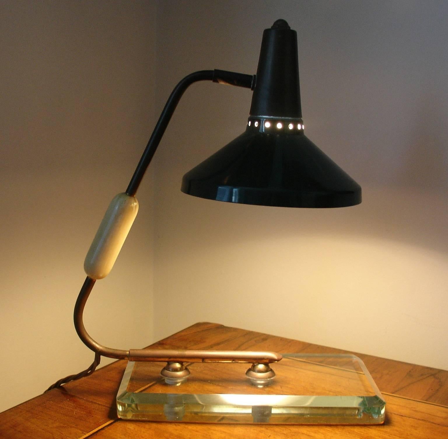 1950's Italian small desk lamp 1