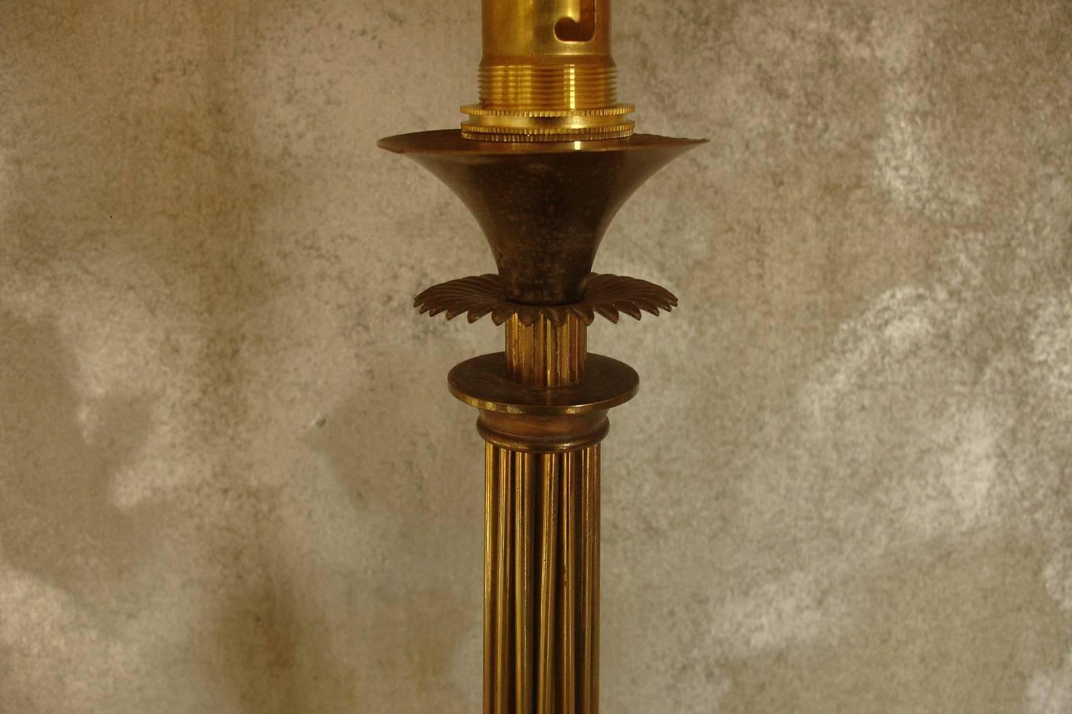 1950's French Bronze Patinated Elegant Table Lamp,  In Good Condition For Sale In London, GB