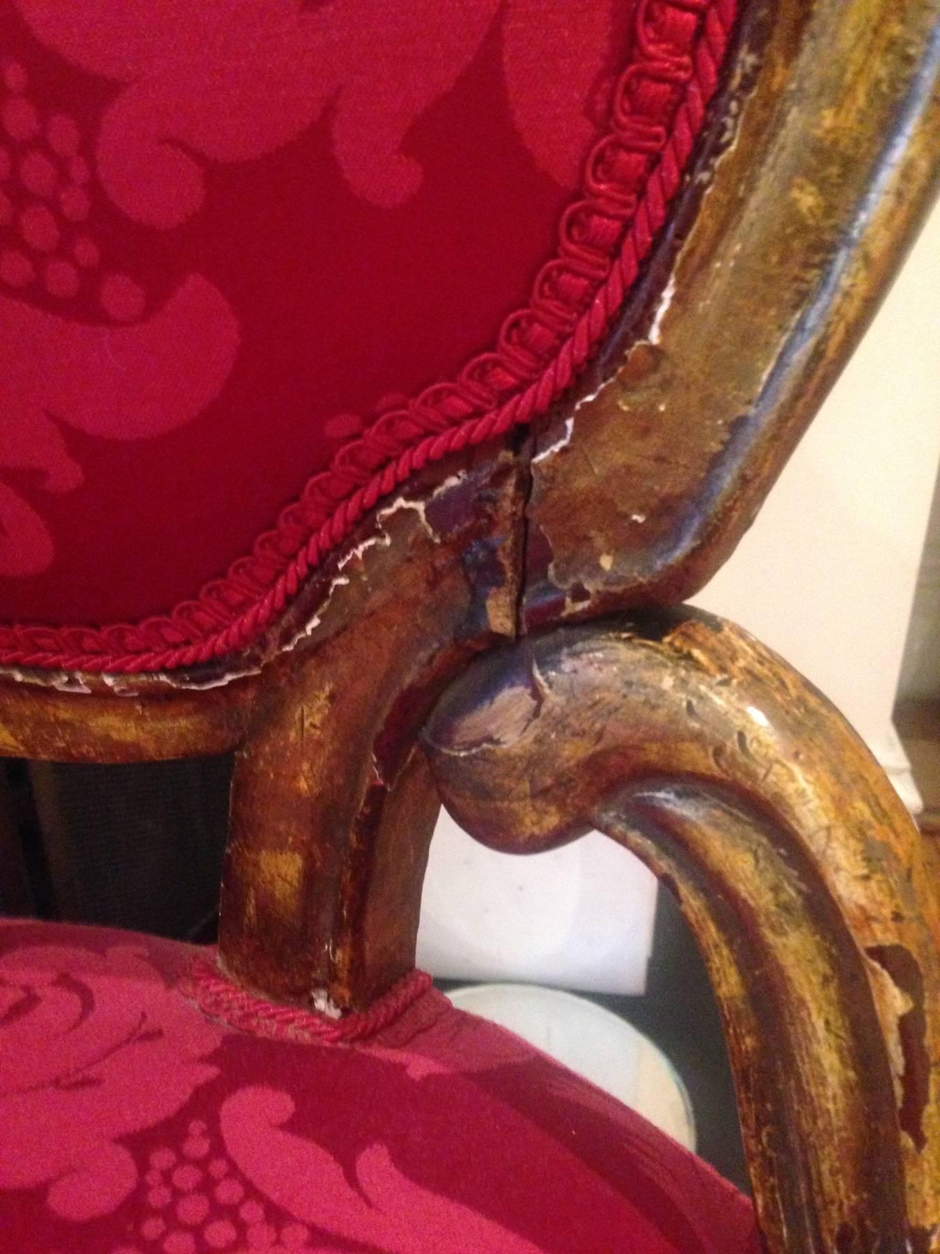 Beech Pair of 18th Century Italian Baroque Giltwood Chairs Upholstered in Damask For Sale