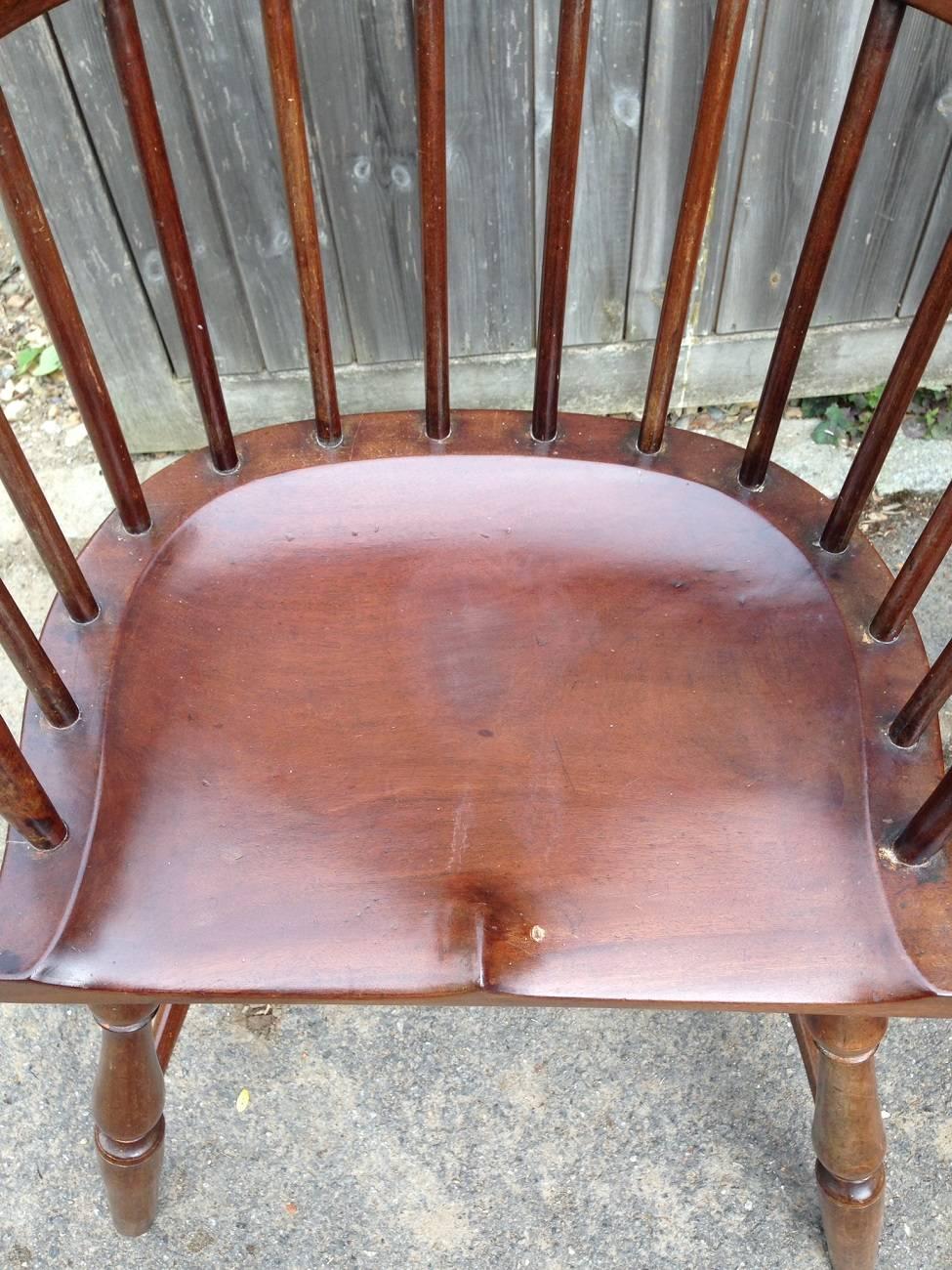 Pair of Rare Windsor Jamaican Comb Back Mahogany Chairs, circa 1820s In Good Condition For Sale In London, GB