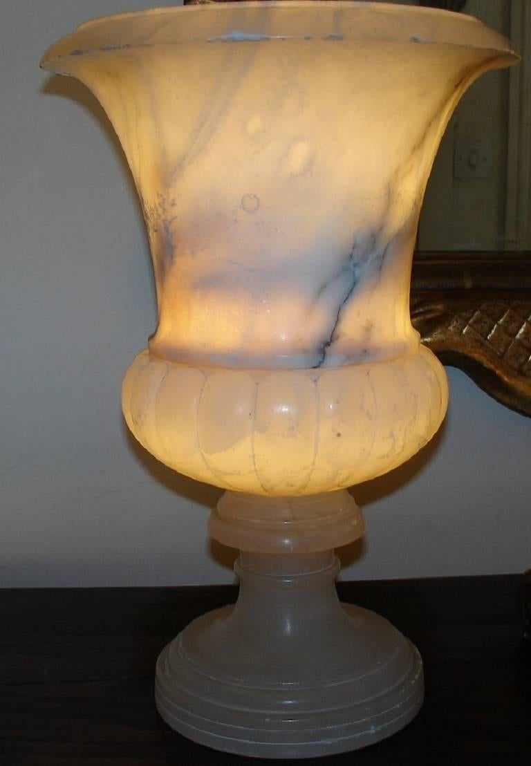 Pair of Marble Alabaster Lamp Urns In Good Condition In London, GB